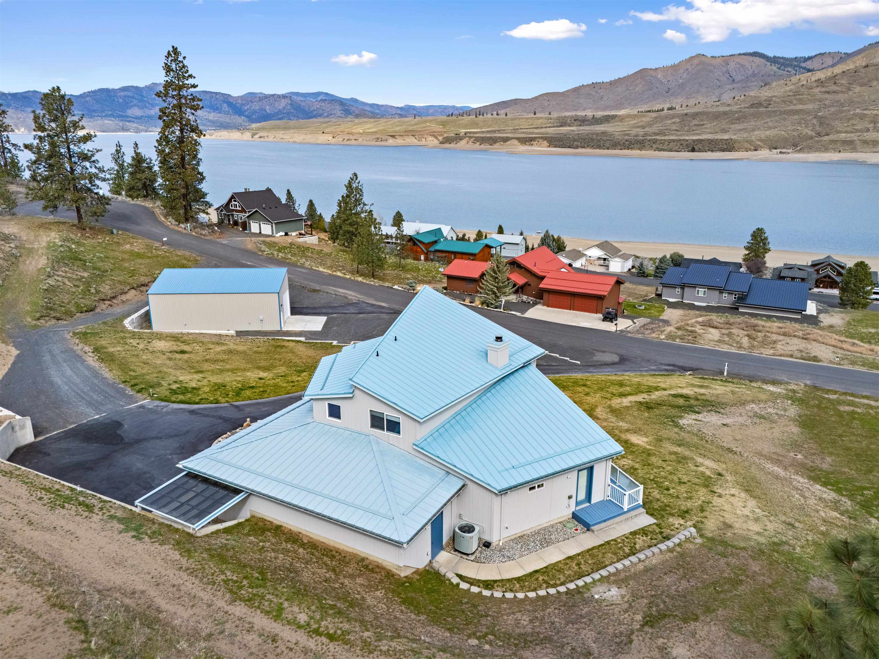 16540 & 16548 Whitelaw Rd. E - Photo 5