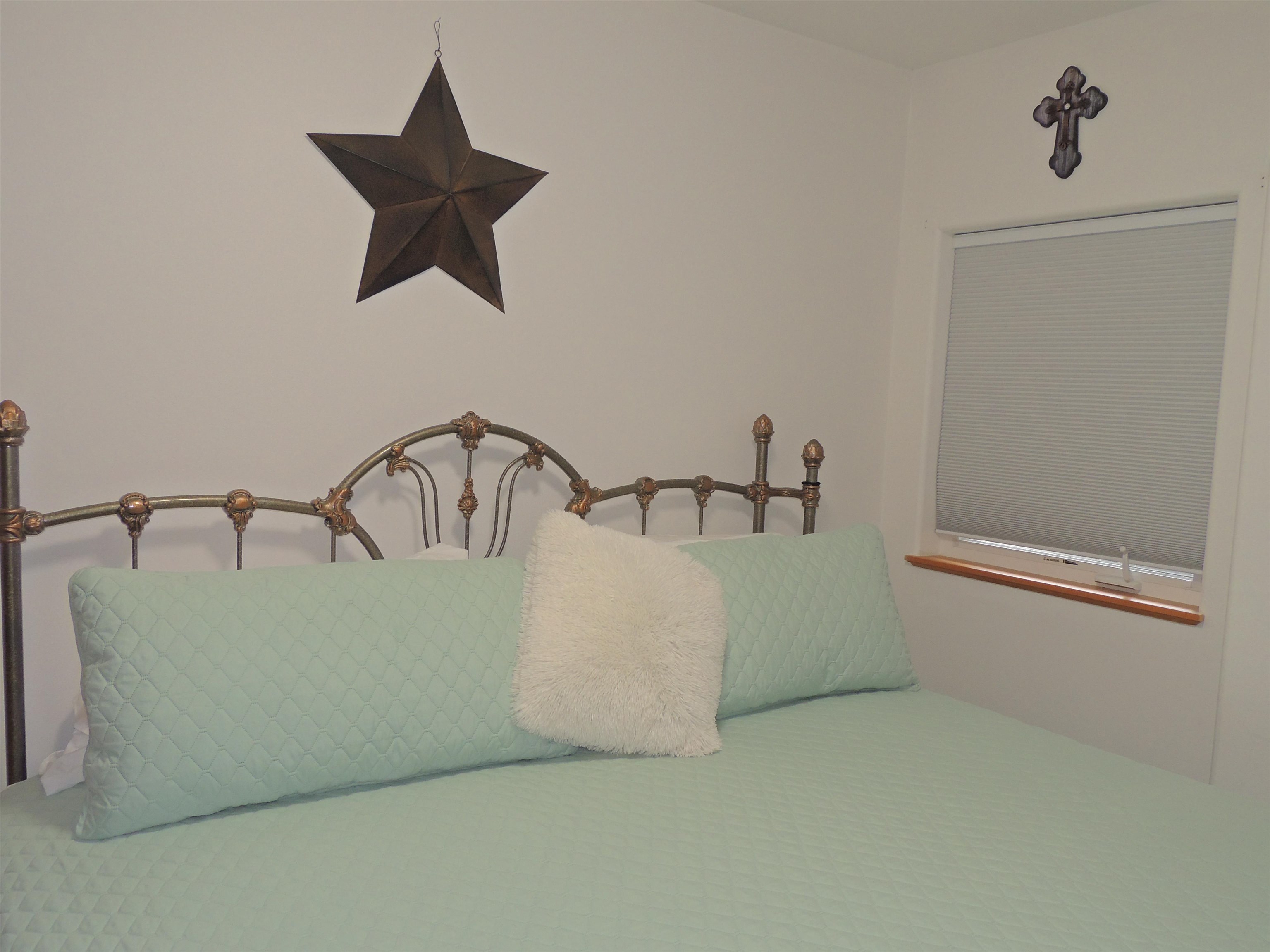 16540 & 16548 Whitelaw Rd. E - Photo 45