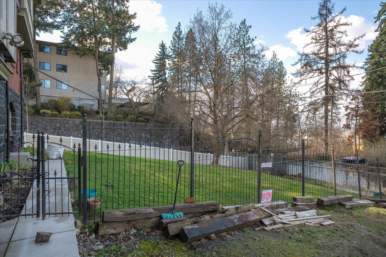 928 W 7th Ave - Photo 23