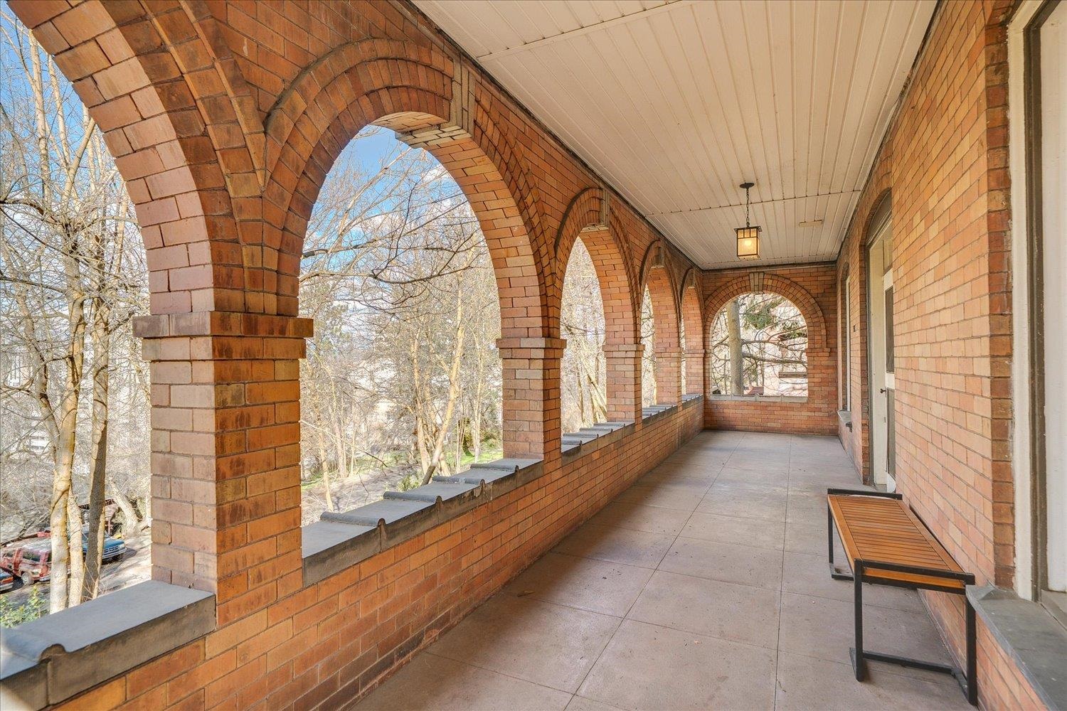 1023 W 6th Ave - Photo 7
