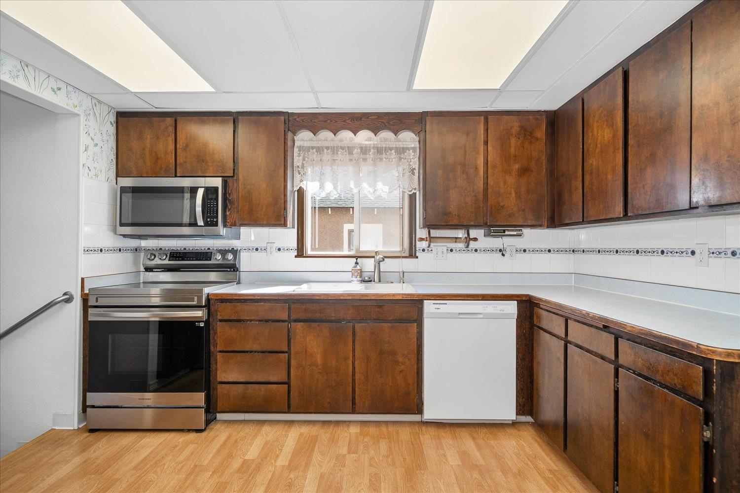 4724 N Post St - Photo 15