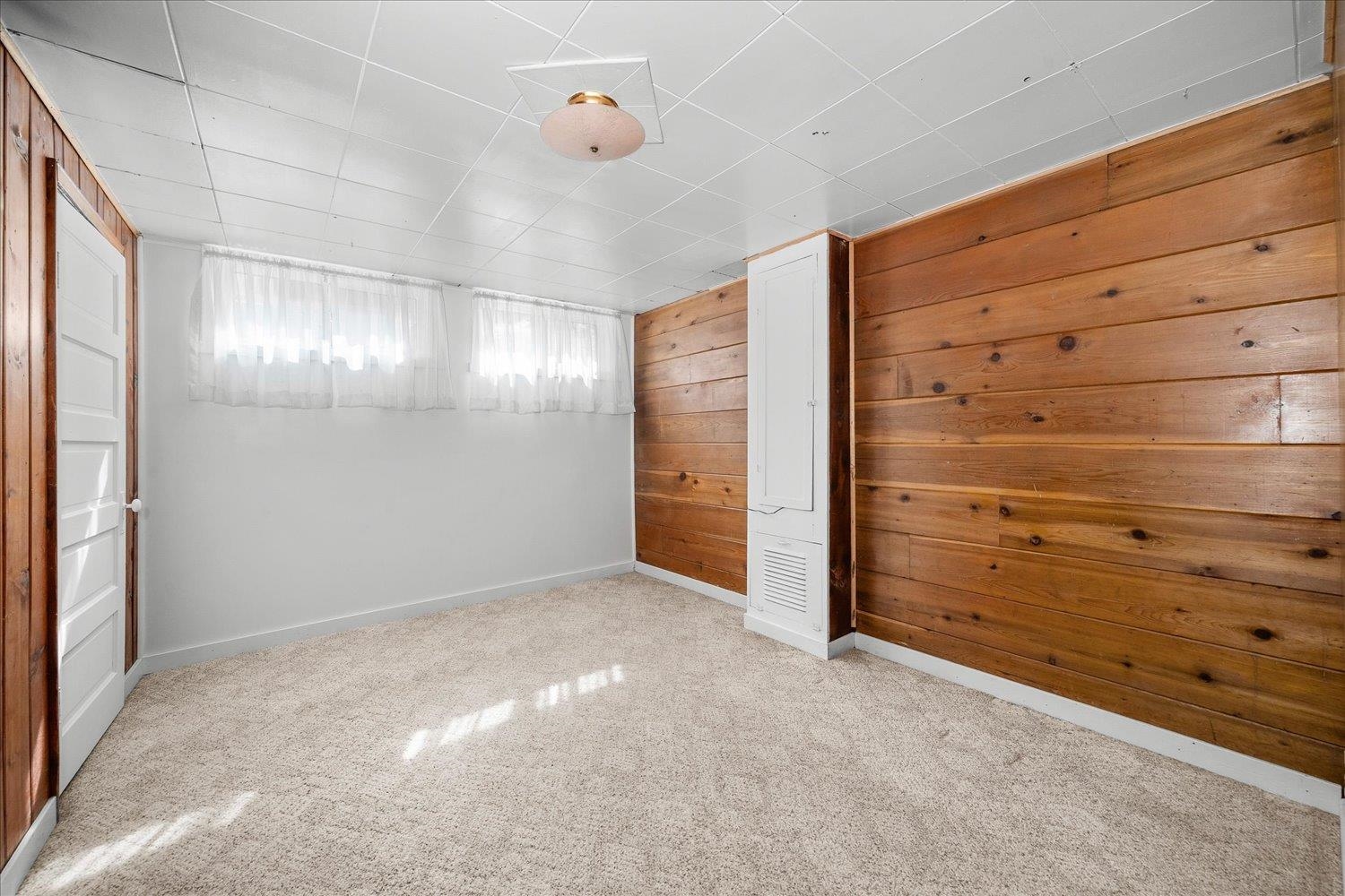 4724 N Post St - Photo 22