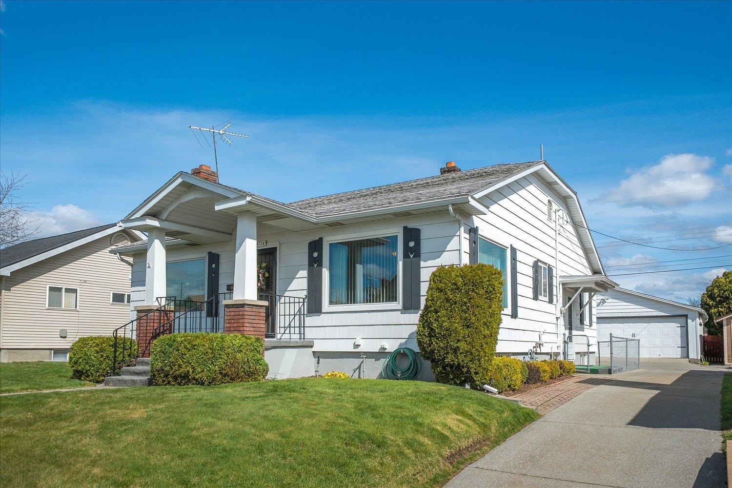 4724 N Post St - Photo 4