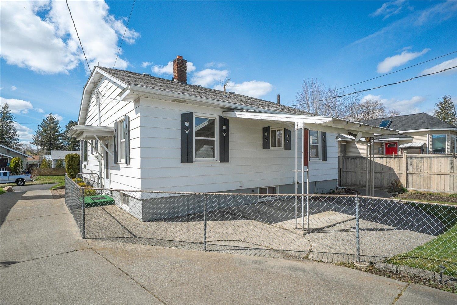 4724 N Post St - Photo 32