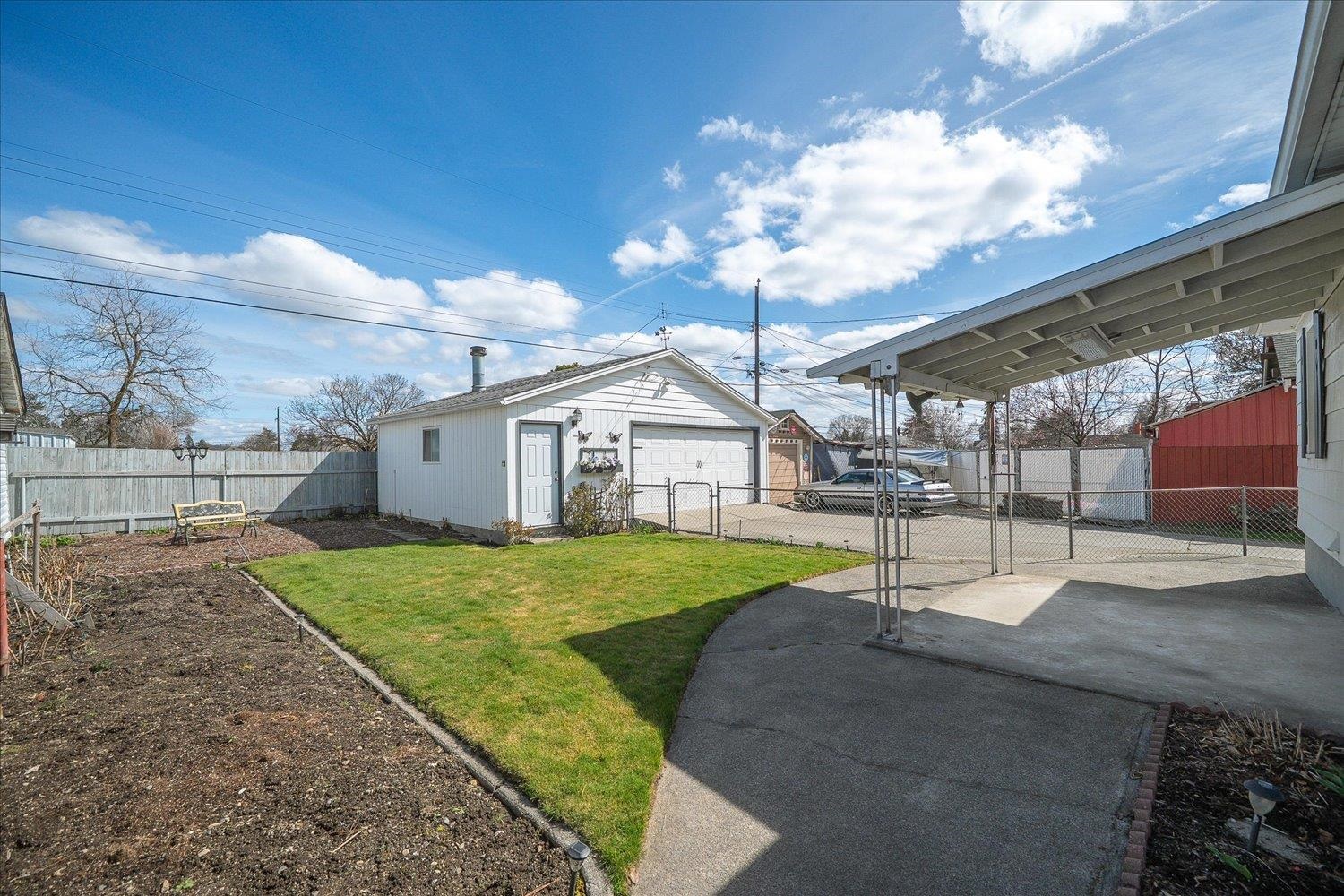 4724 N Post St - Photo 34