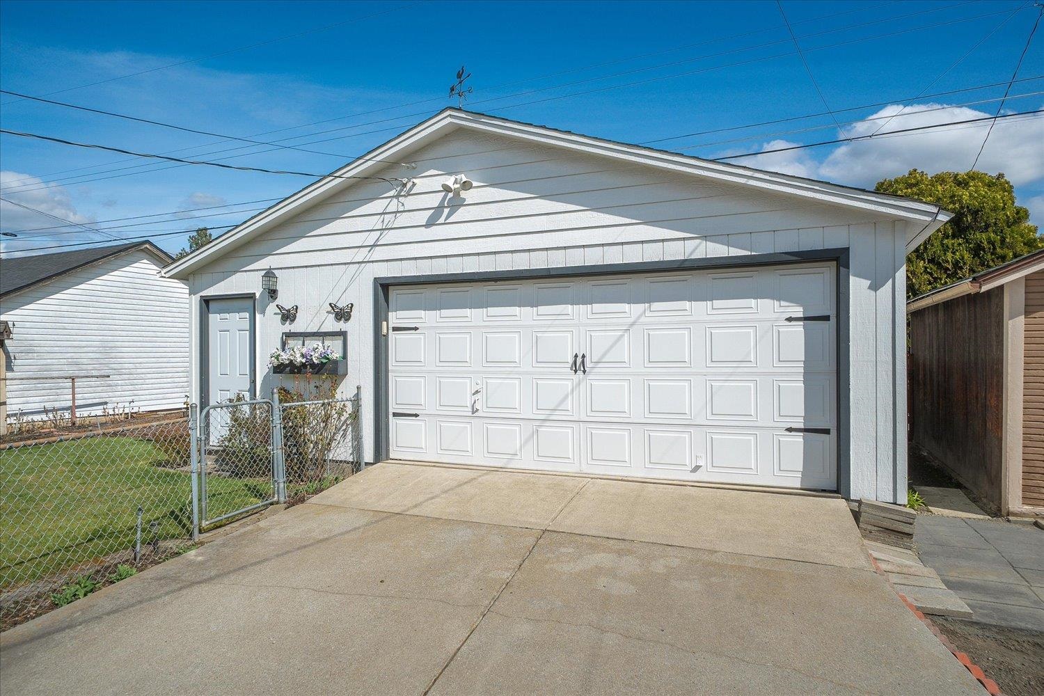 4724 N Post St - Photo 39