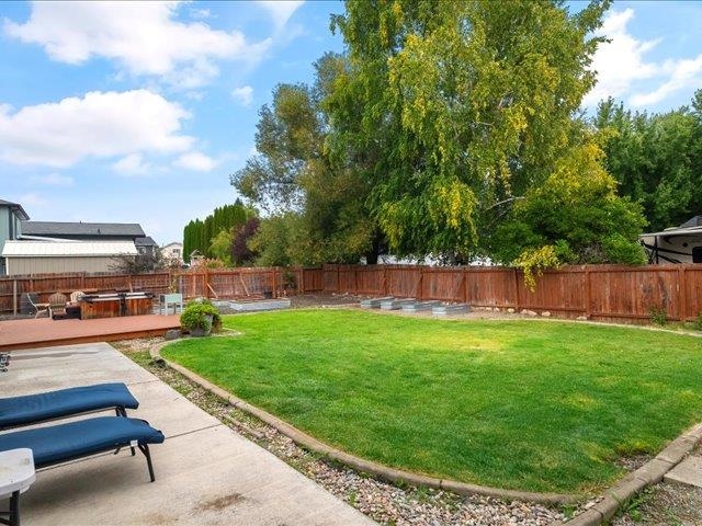 17604 N Addison St - Photo 16