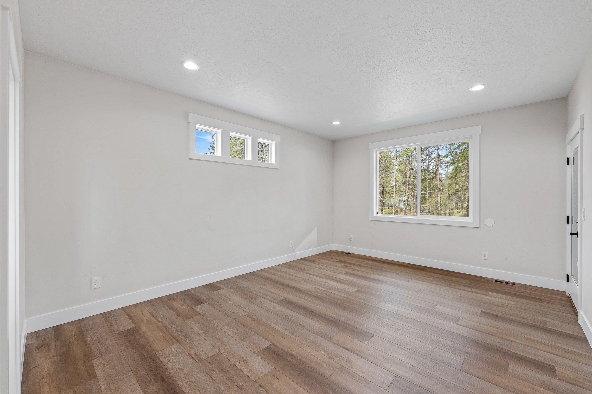 402 S Christensen Rd - Photo 12