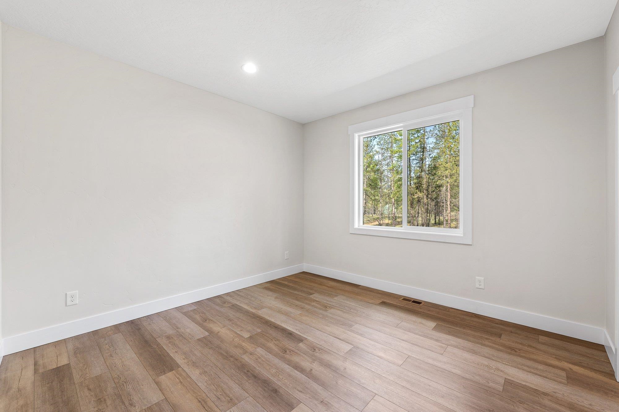 402 S Christensen Rd - Photo 17