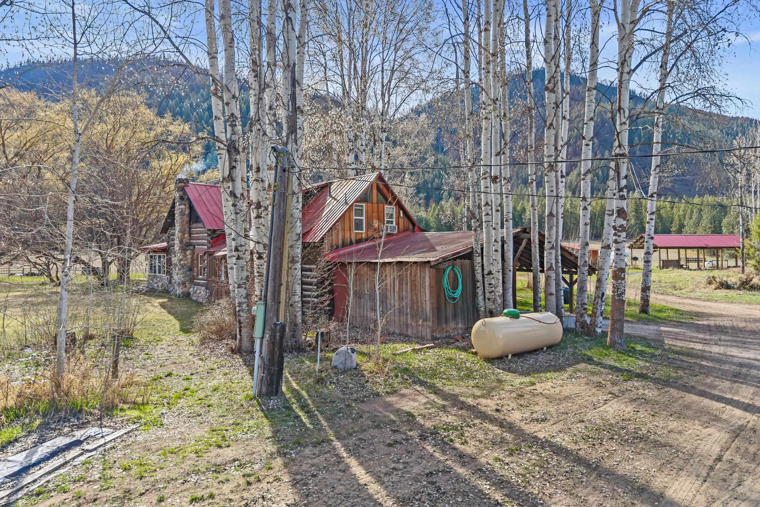 2643 Clugston Onion Creek Rd - Photo 40