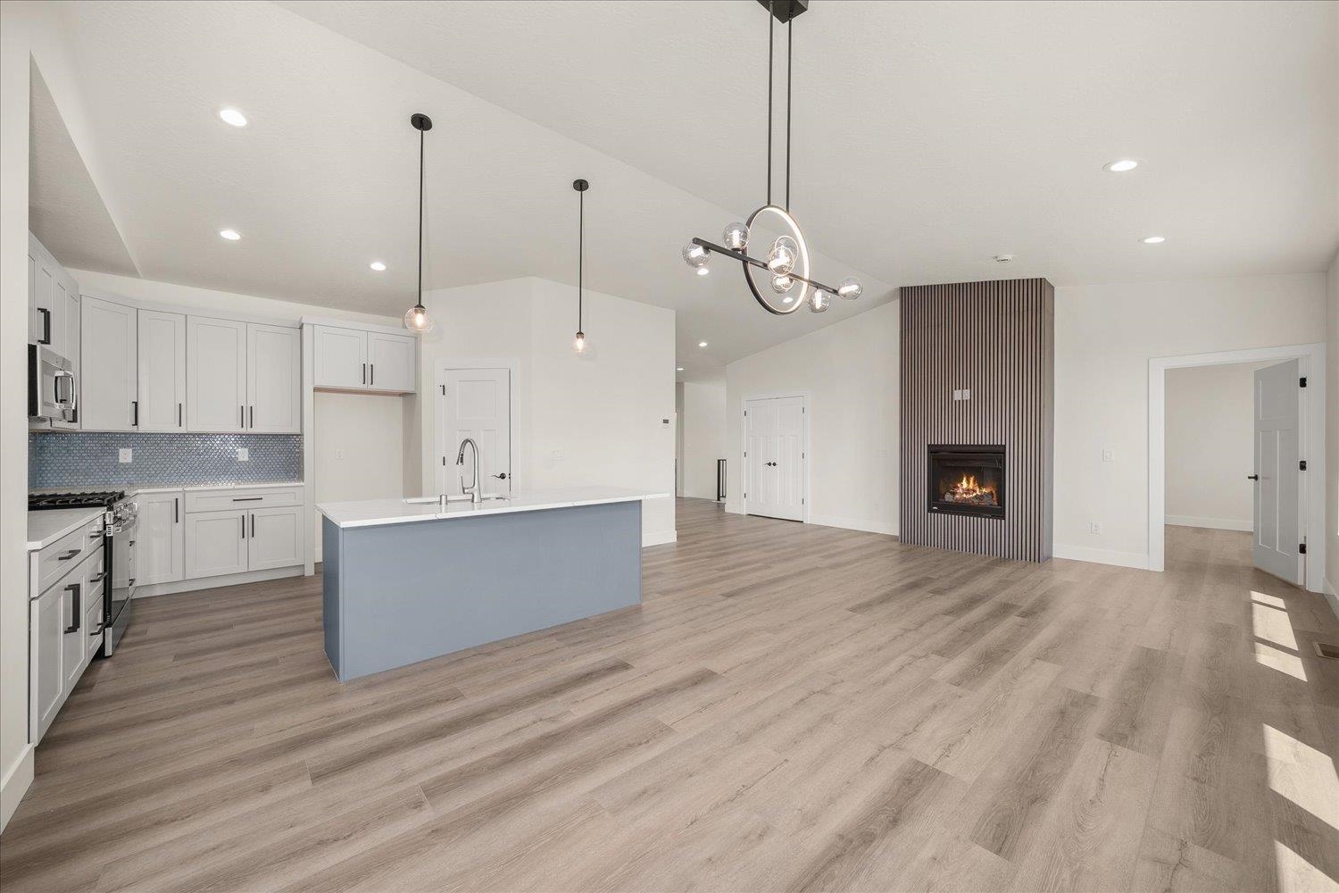4217 W Tolliver Ct - Photo 9