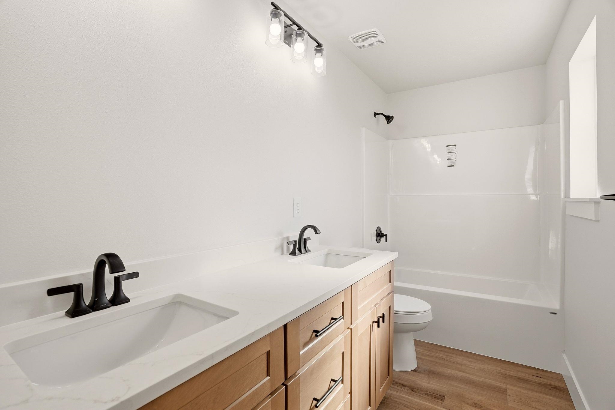 2105 N Sipple Rd - Photo 10