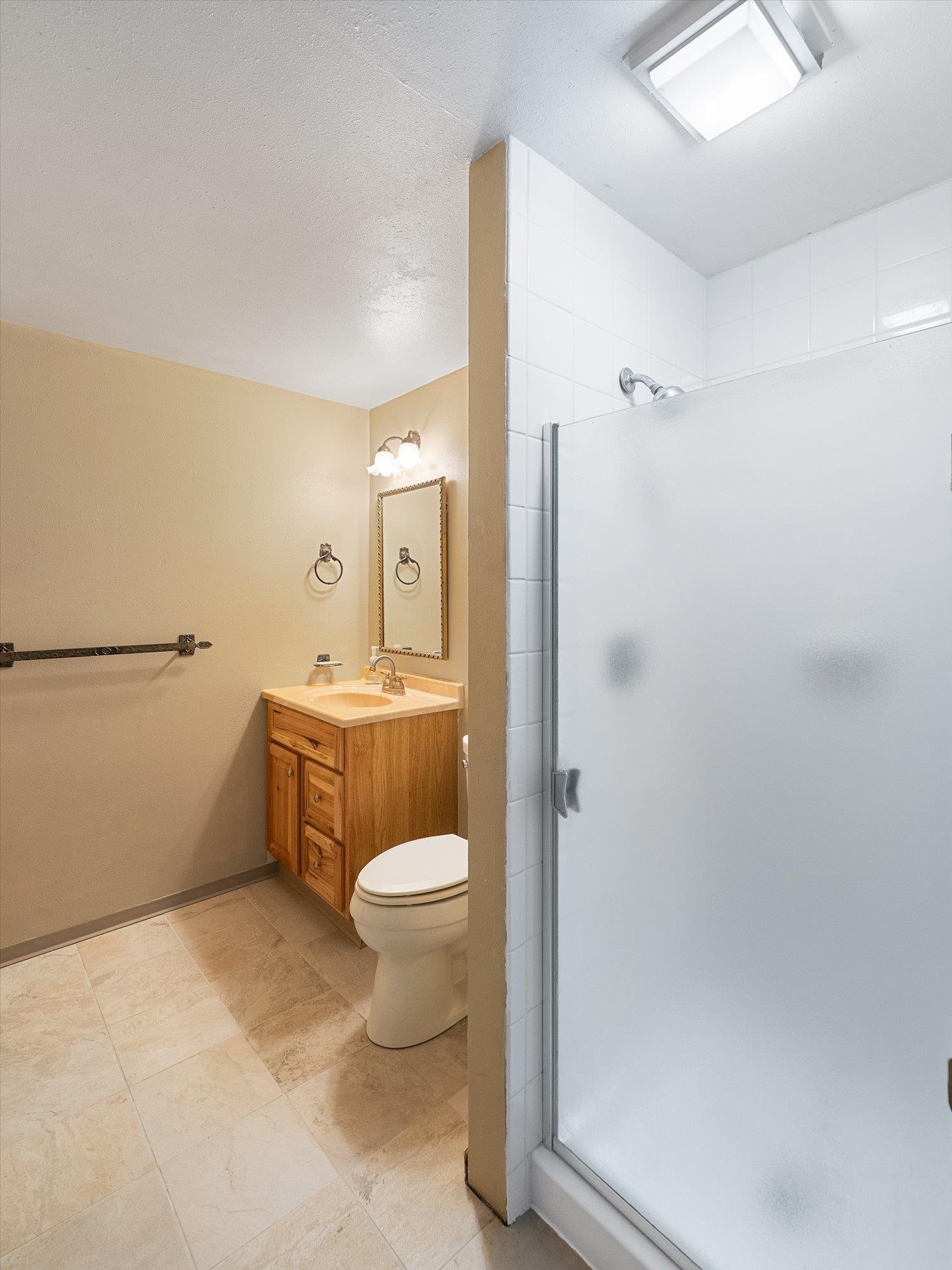 11813 N Normandie St - Photo 22