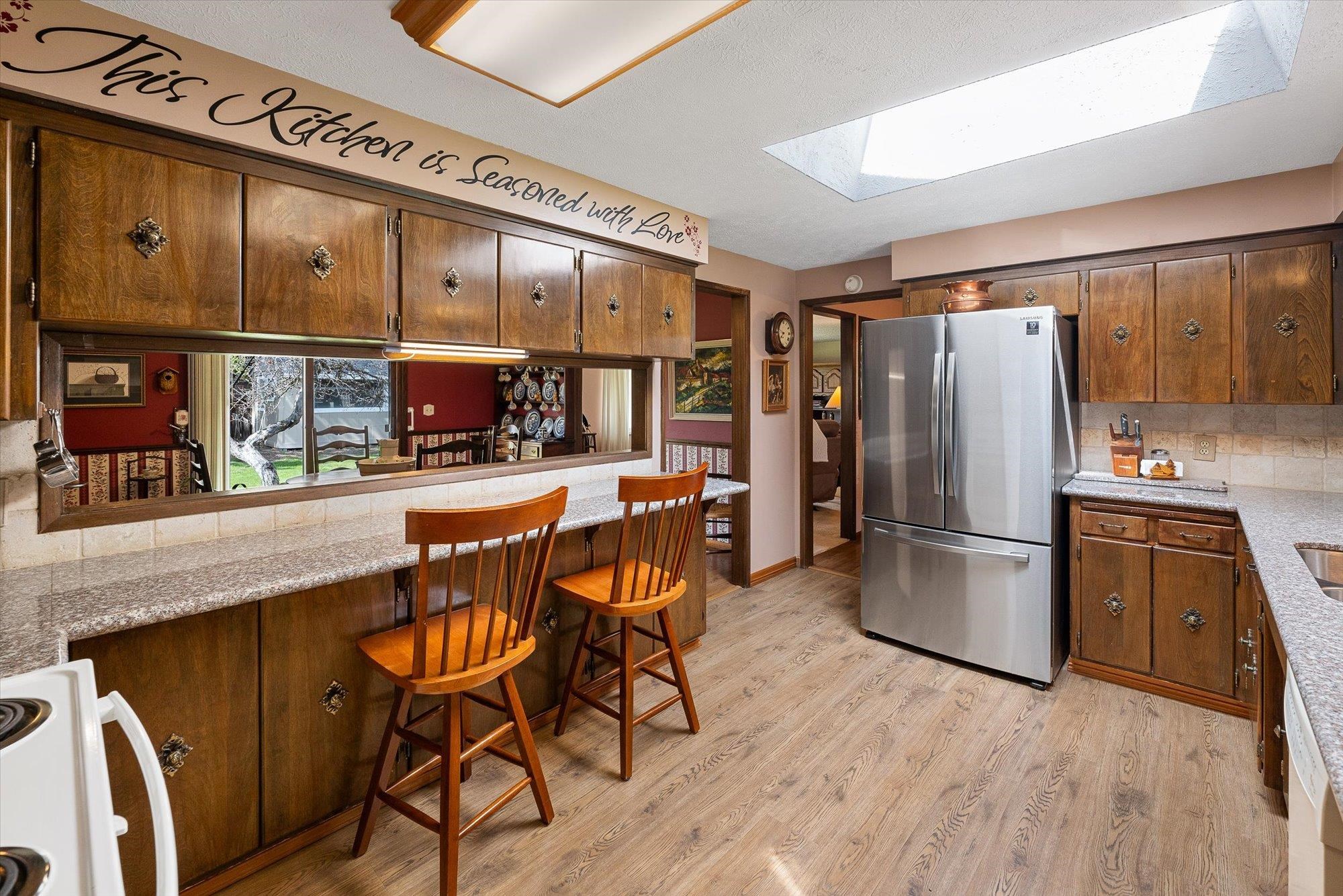 11813 N Normandie St - Photo 8