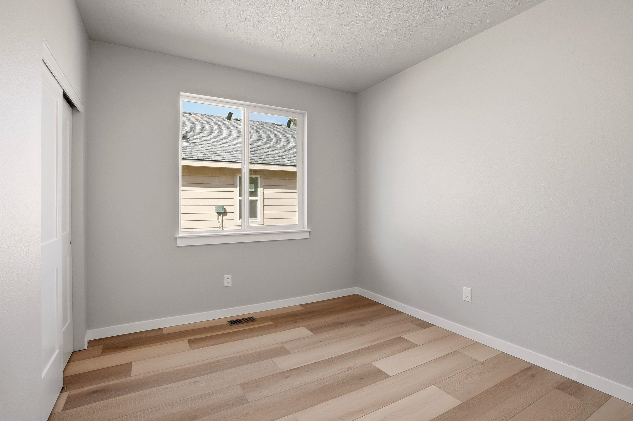 2107 N Sipple Rd - Photo 15
