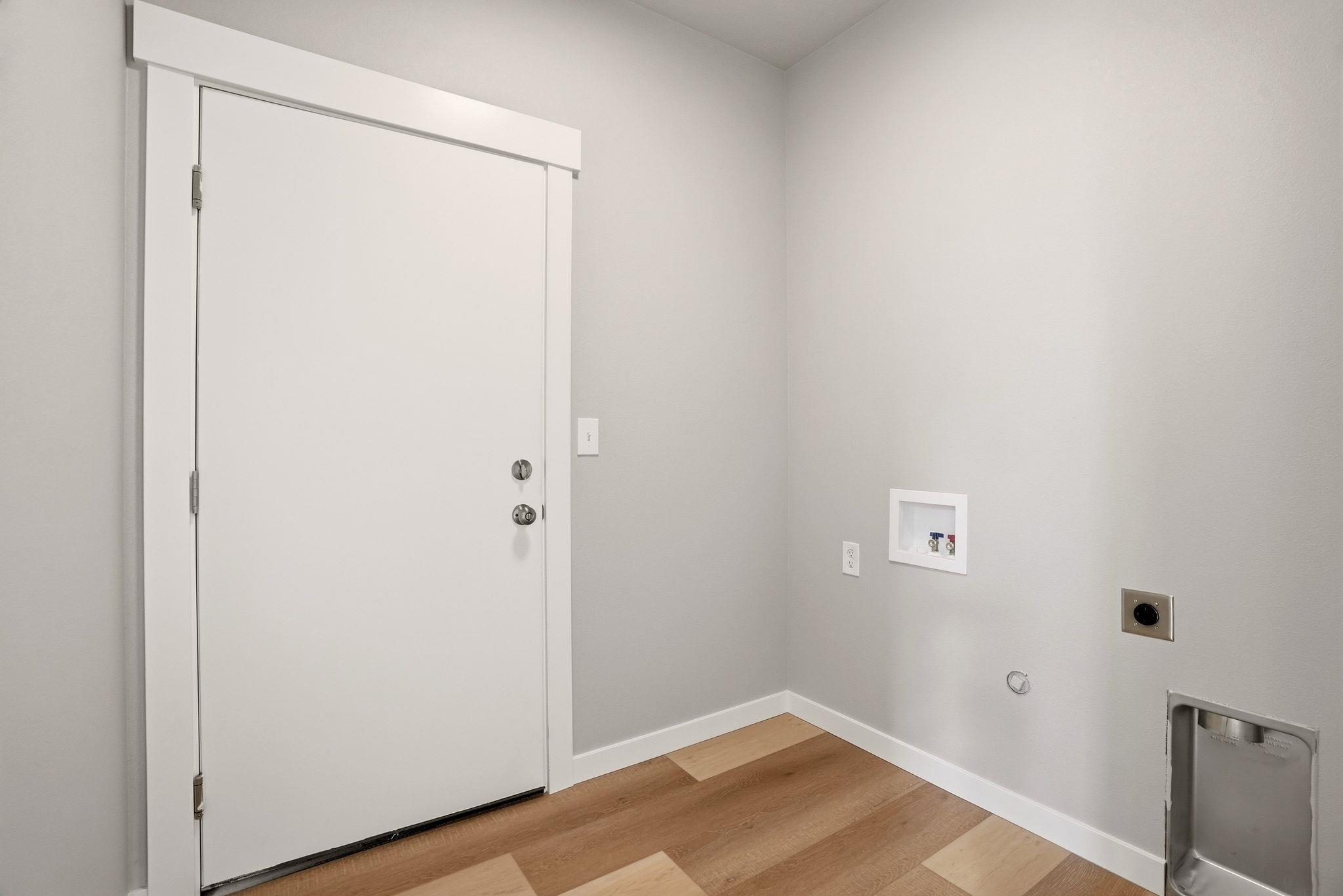 2107 N Sipple Rd - Photo 18