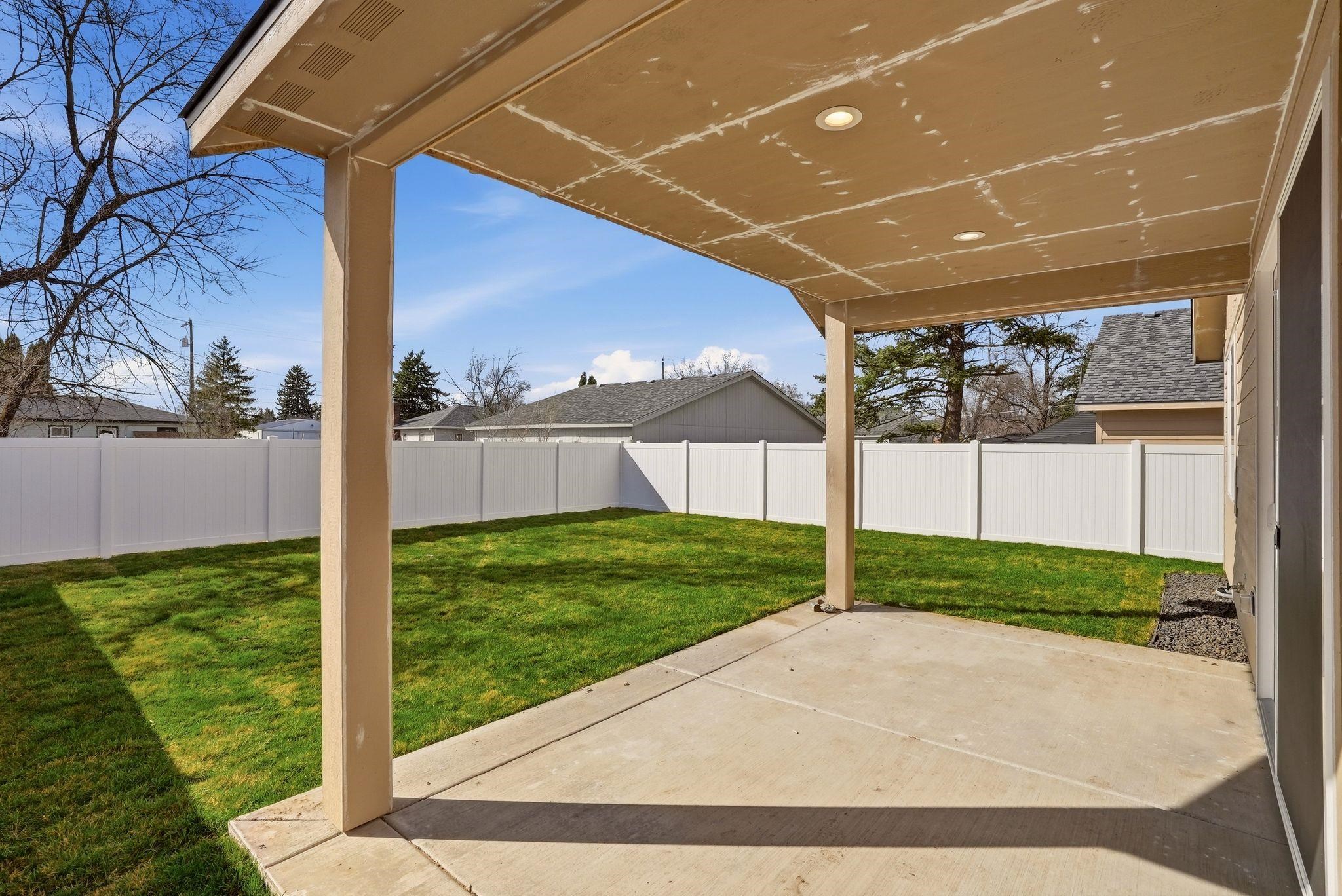 2107 N Sipple Rd - Photo 19