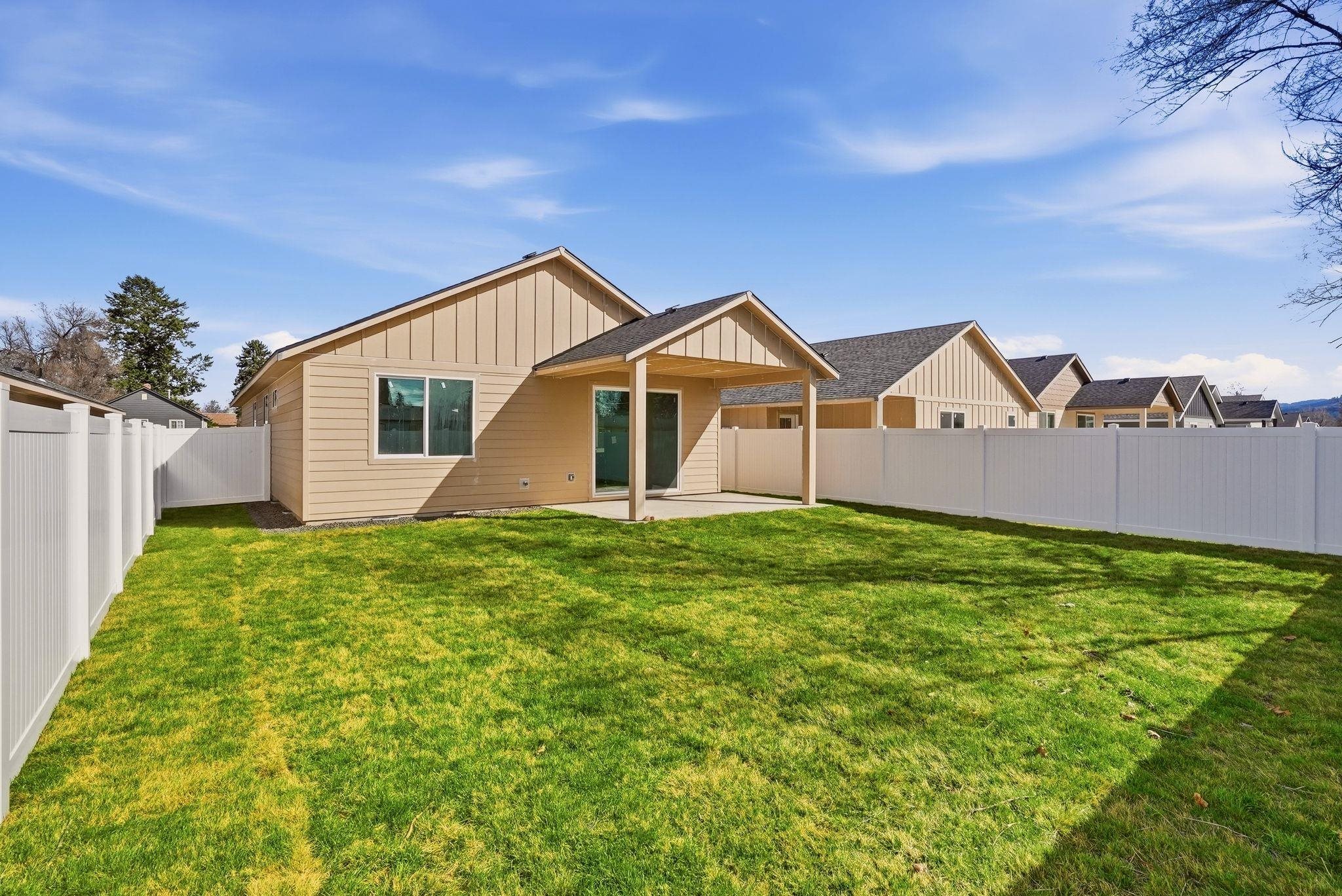 2107 N Sipple Rd - Photo 21