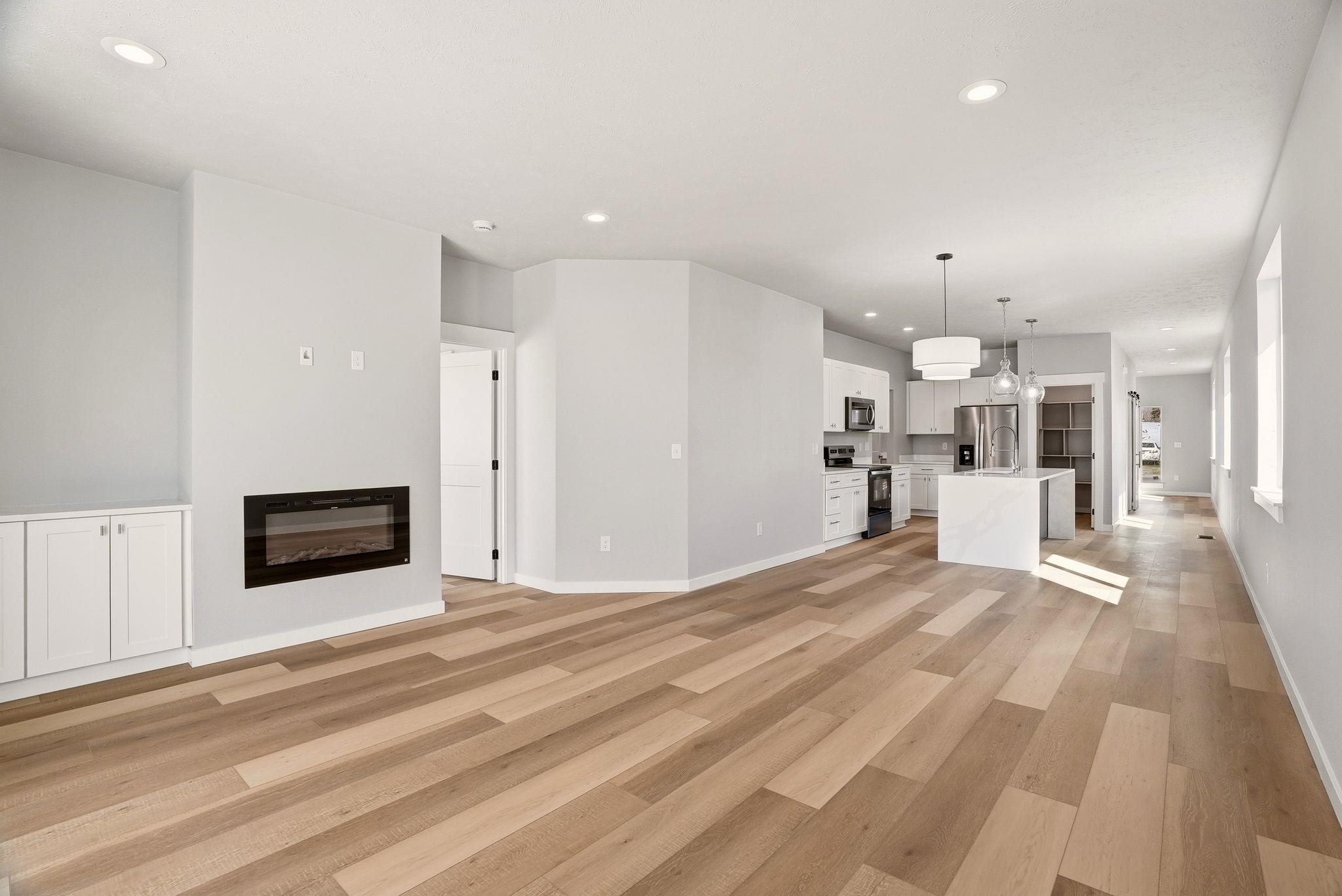 2107 N Sipple Rd - Photo 4