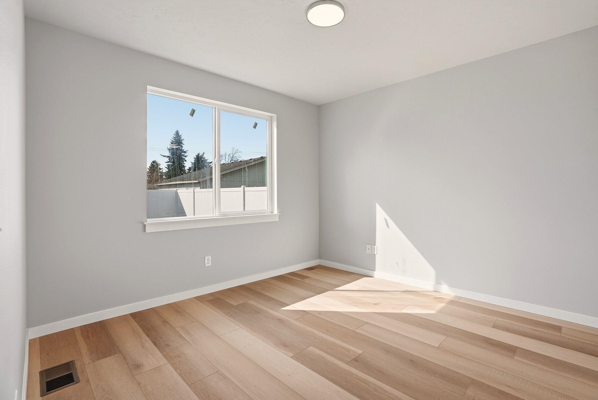 2107 N Sipple Rd - Photo 10