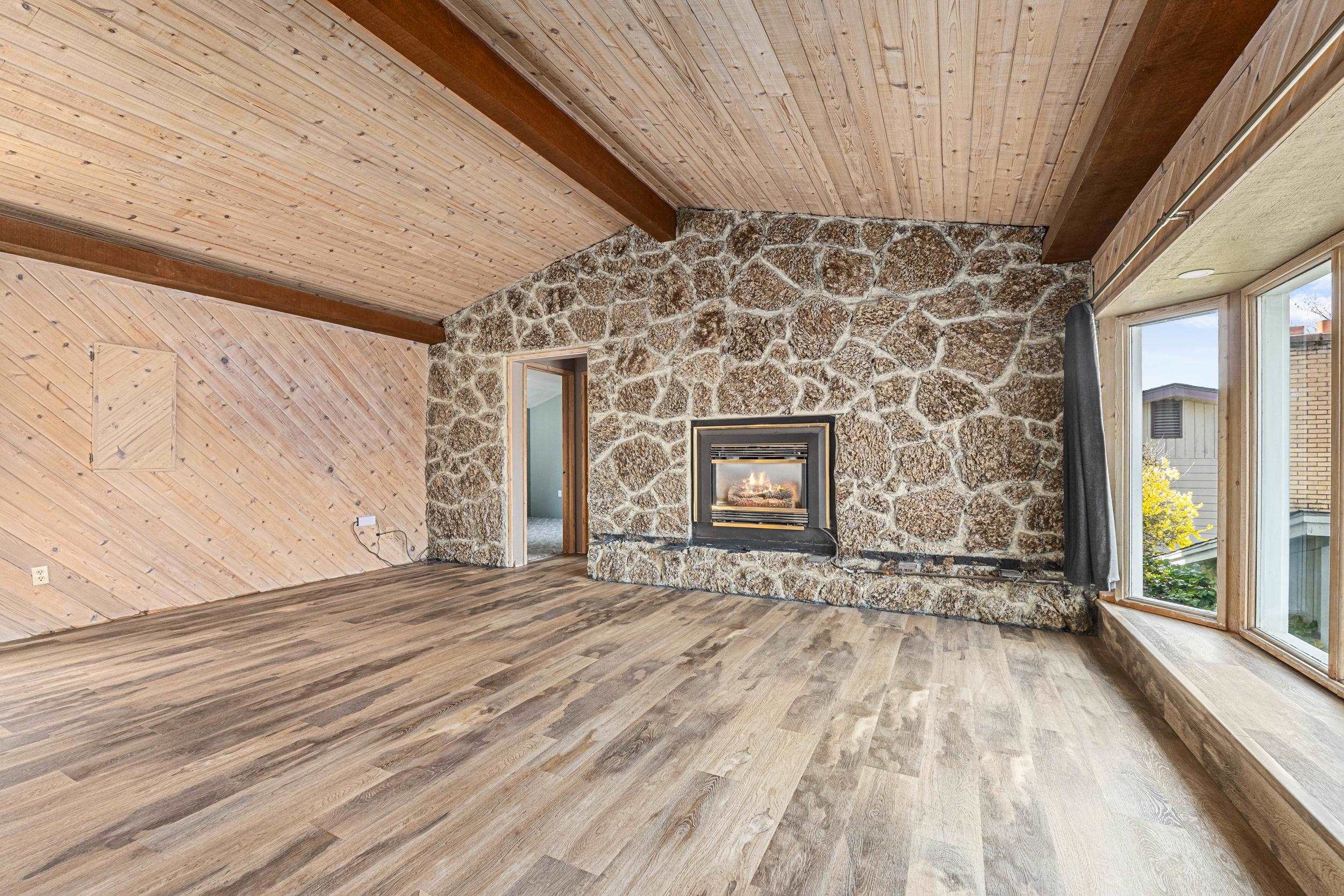 102 Crestview Dr - Photo 10
