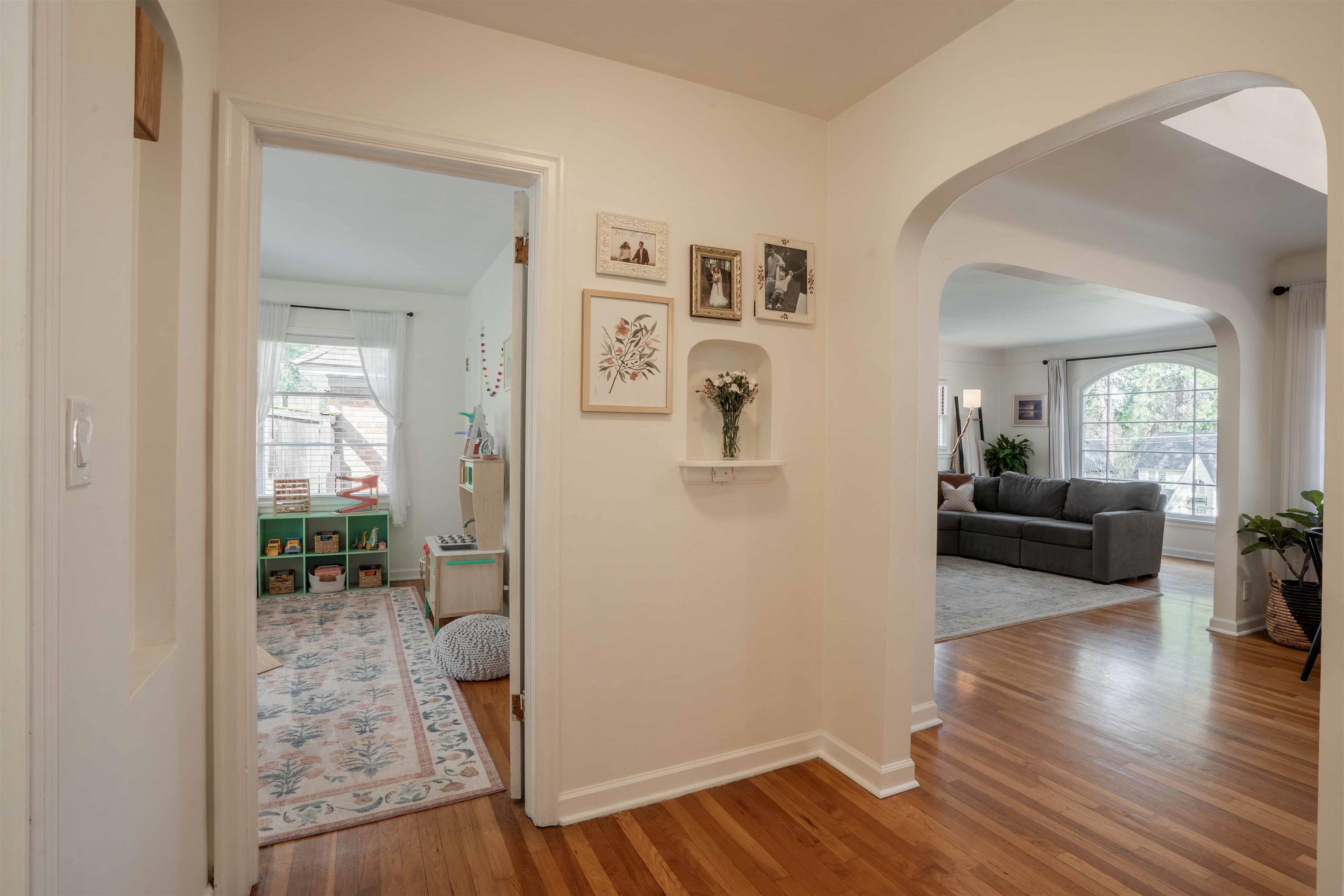 1110 E 19th Ave - Photo 15