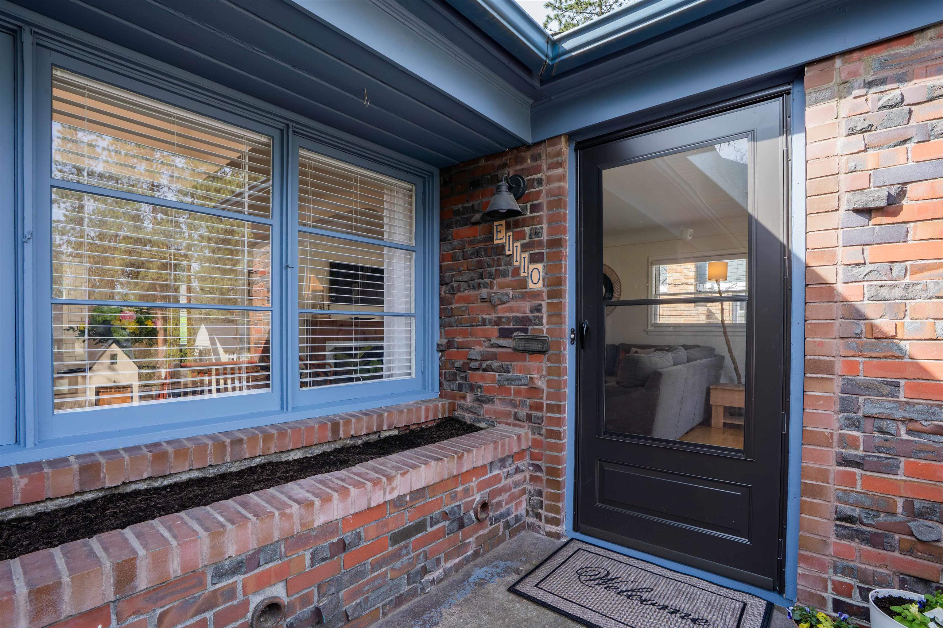 1110 E 19th Ave - Photo 4