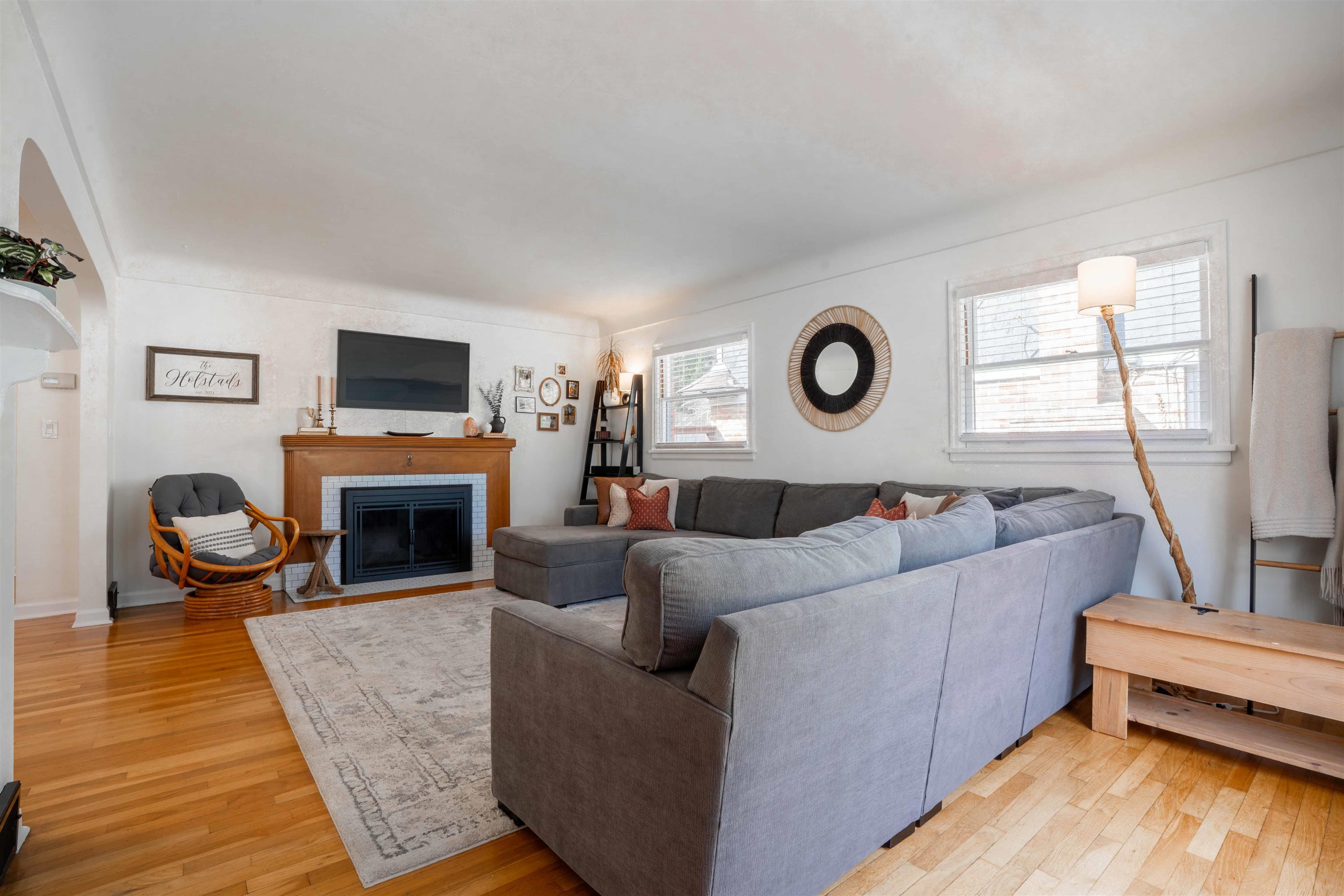 1110 E 19th Ave - Photo 6