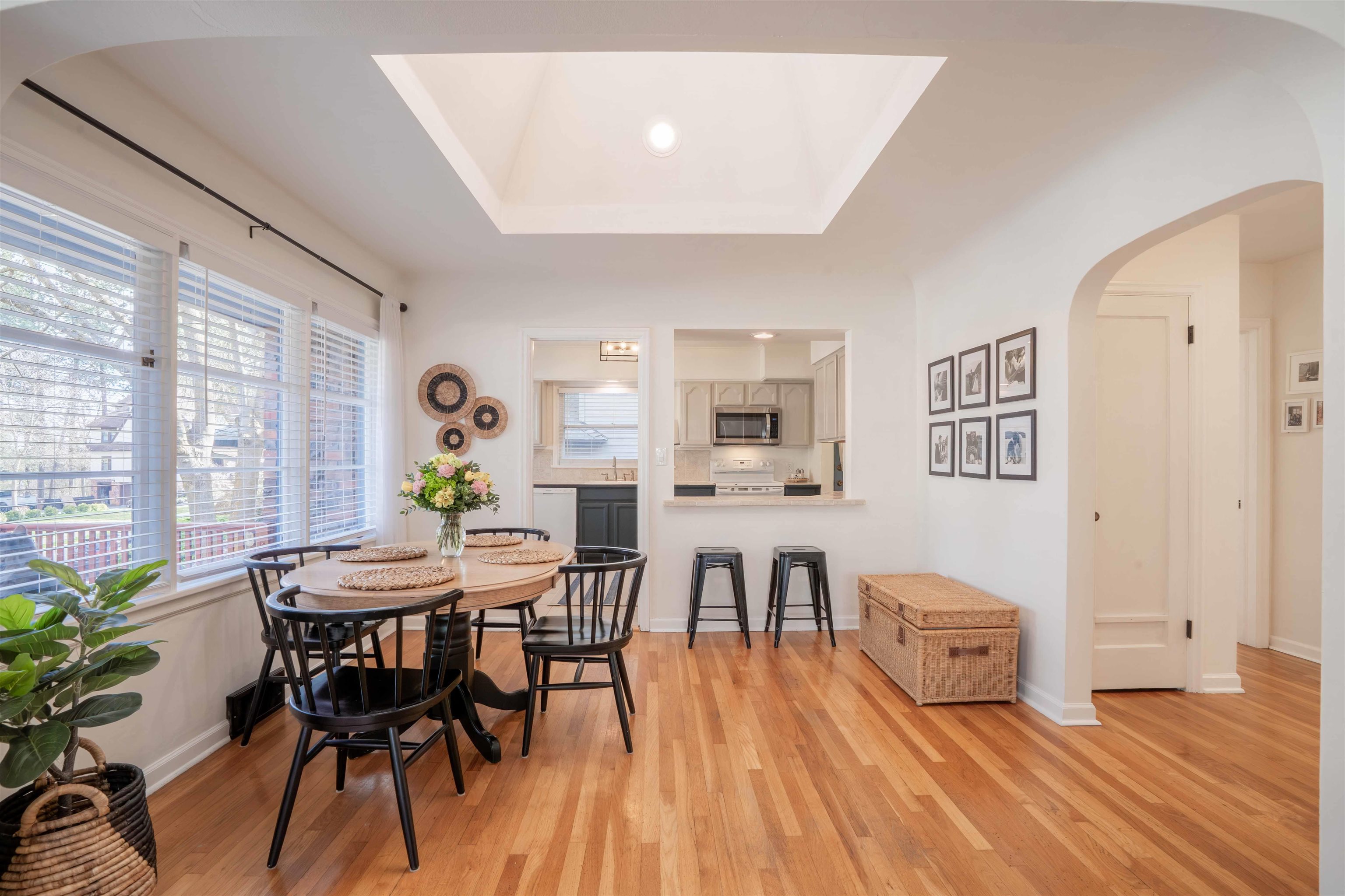 1110 E 19th Ave - Photo 8