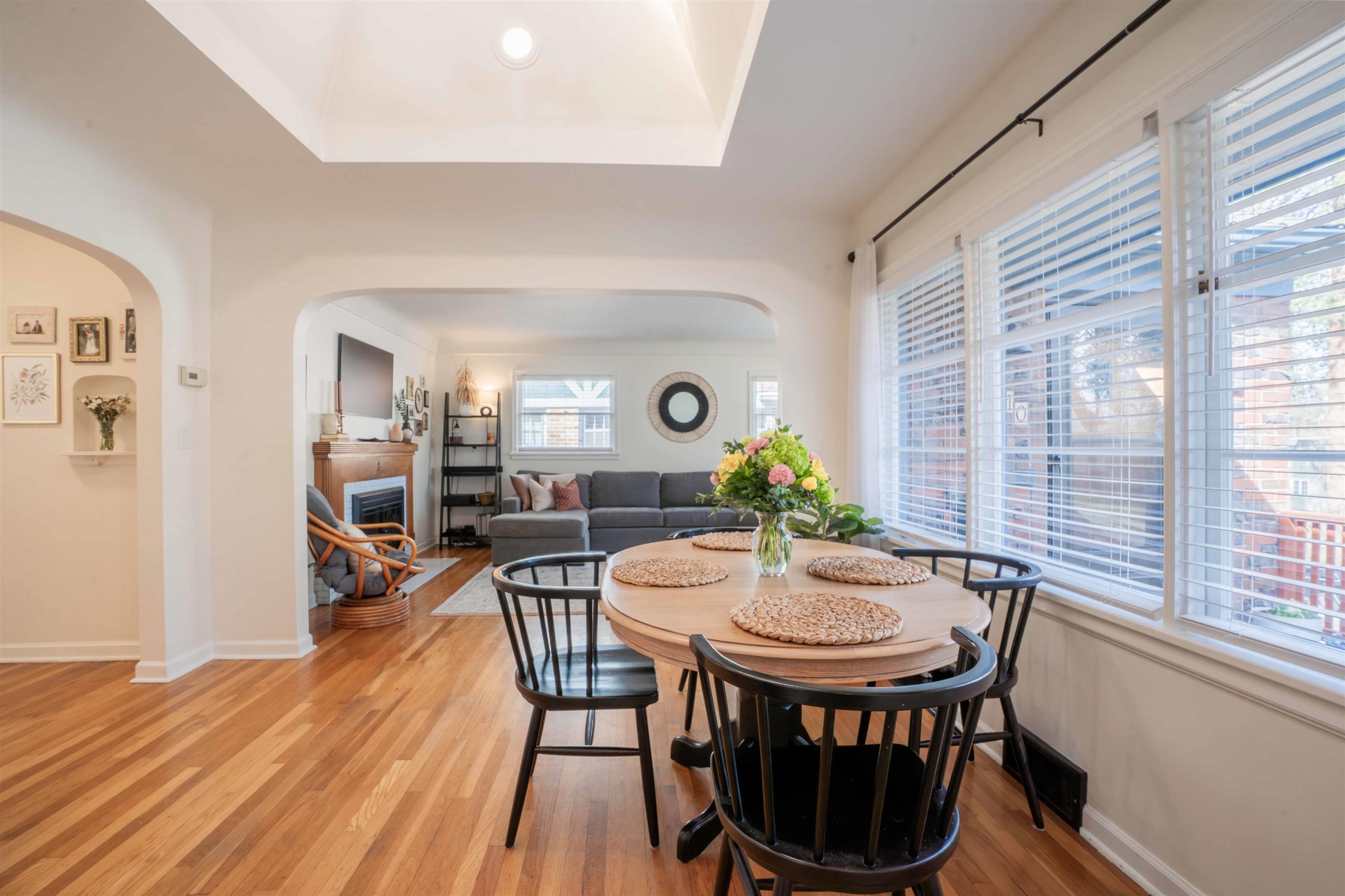 1110 E 19th Ave - Photo 10