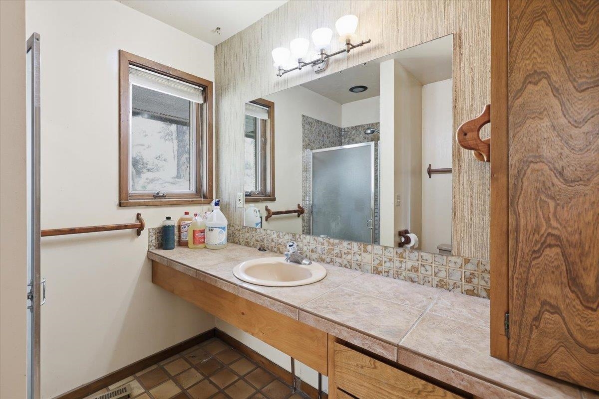 6304 E Custer Ln - Photo 12