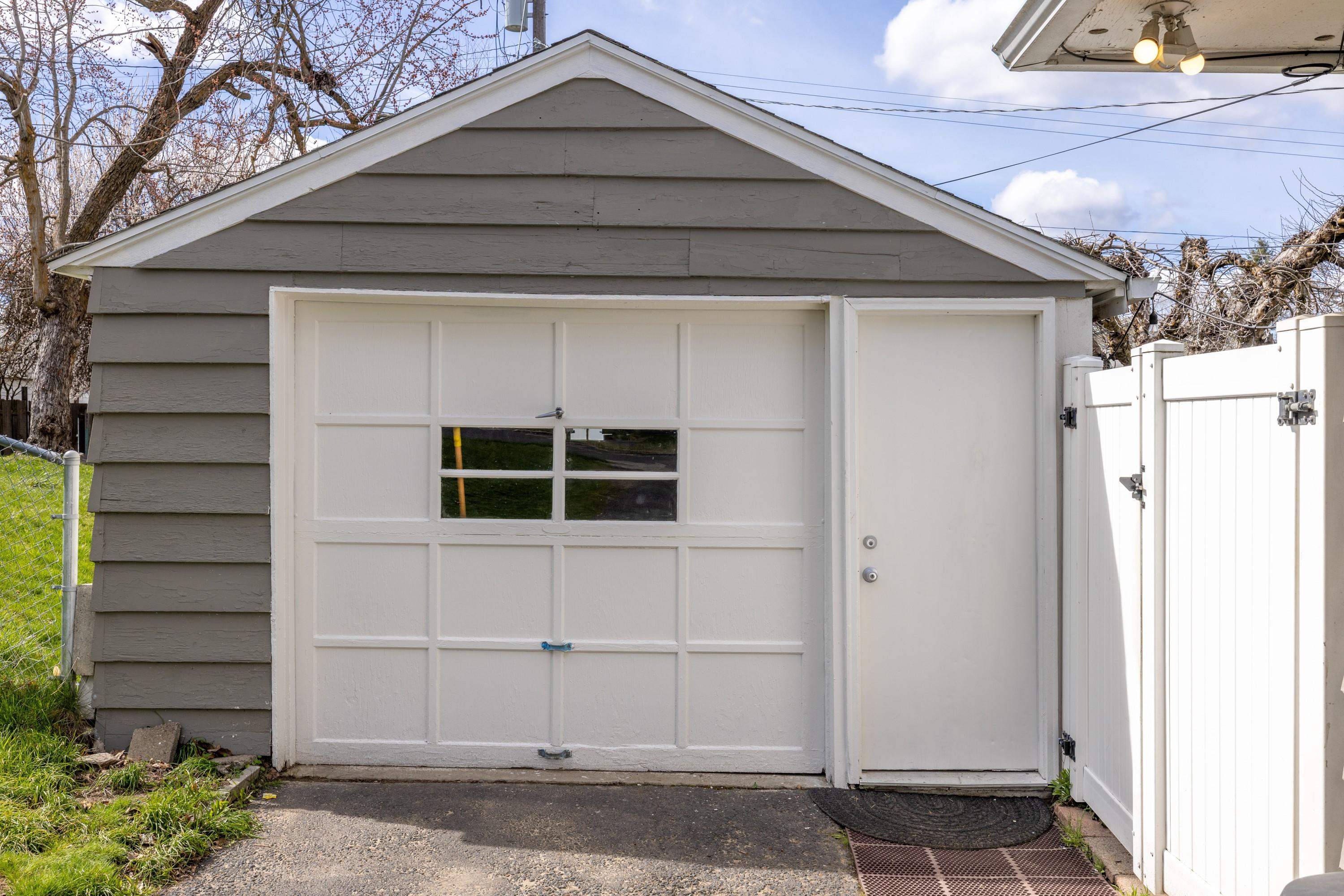 6103 N Belt St - Photo 25