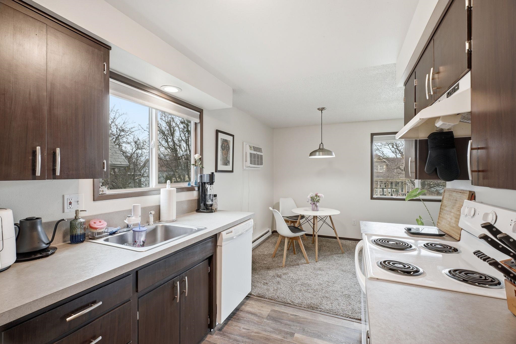 2410 N Post St - Photo 20