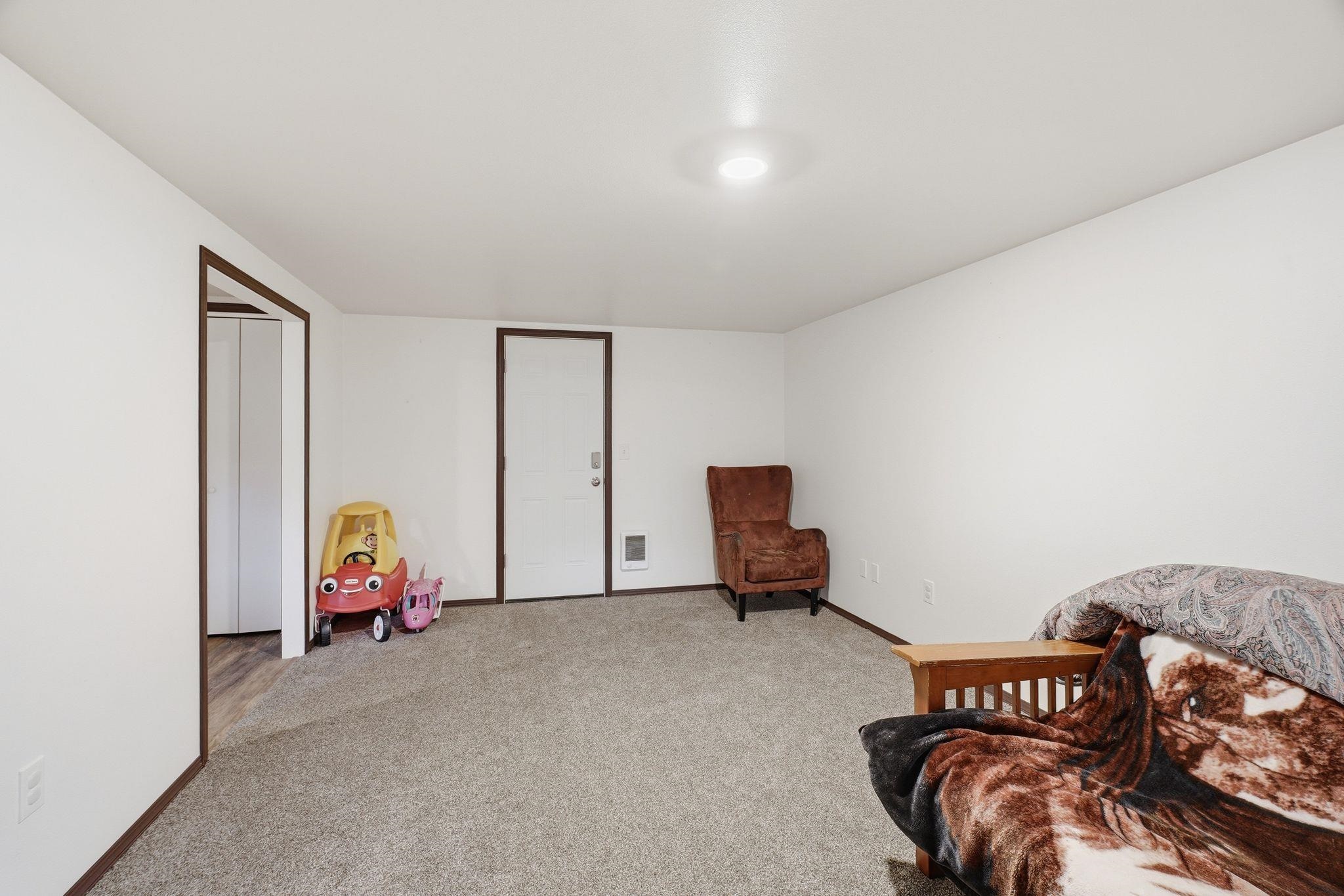 2410 N Post St - Photo 24