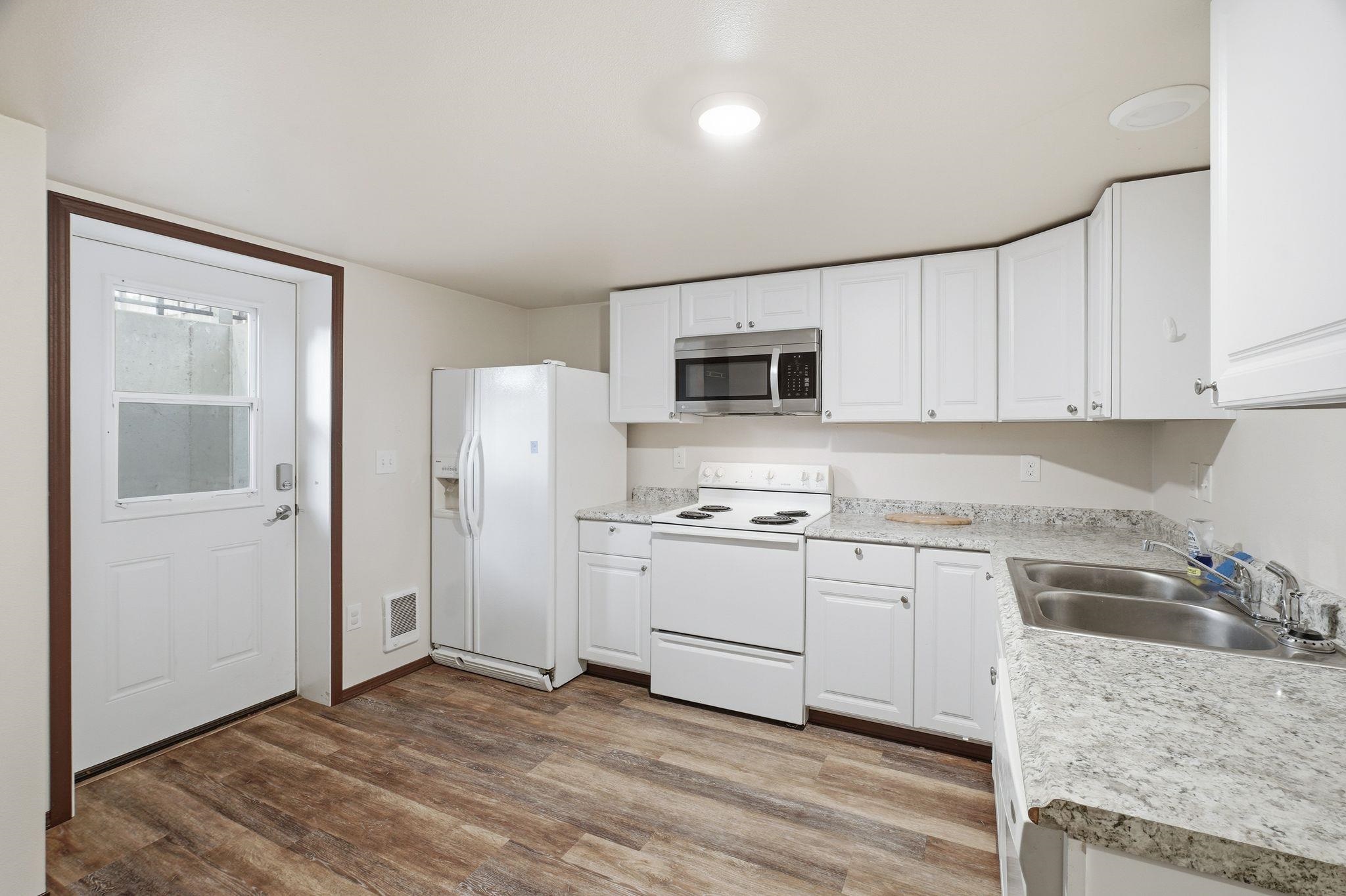 2410 N Post St - Photo 25
