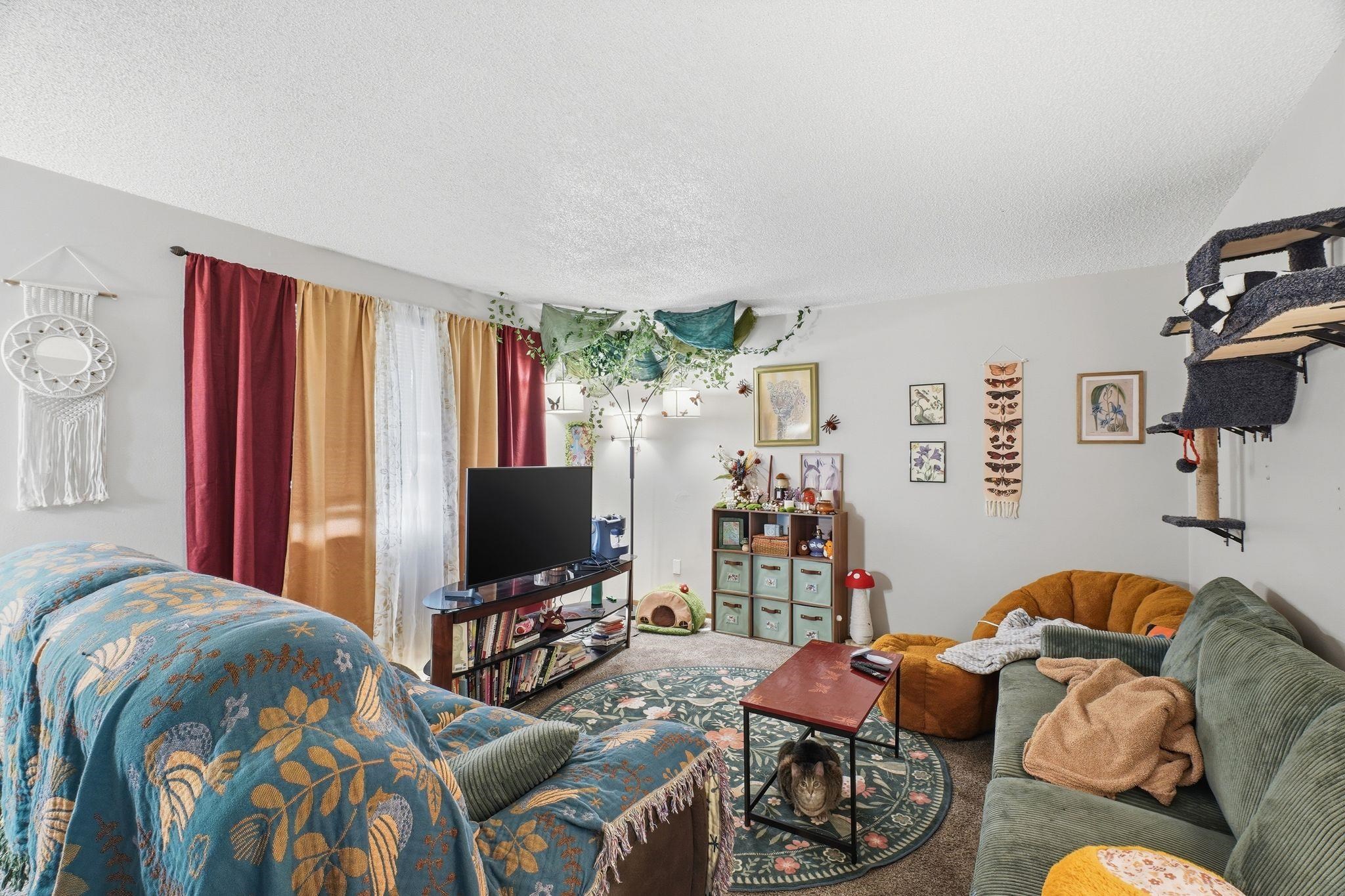 2410 N Post St - Photo 32