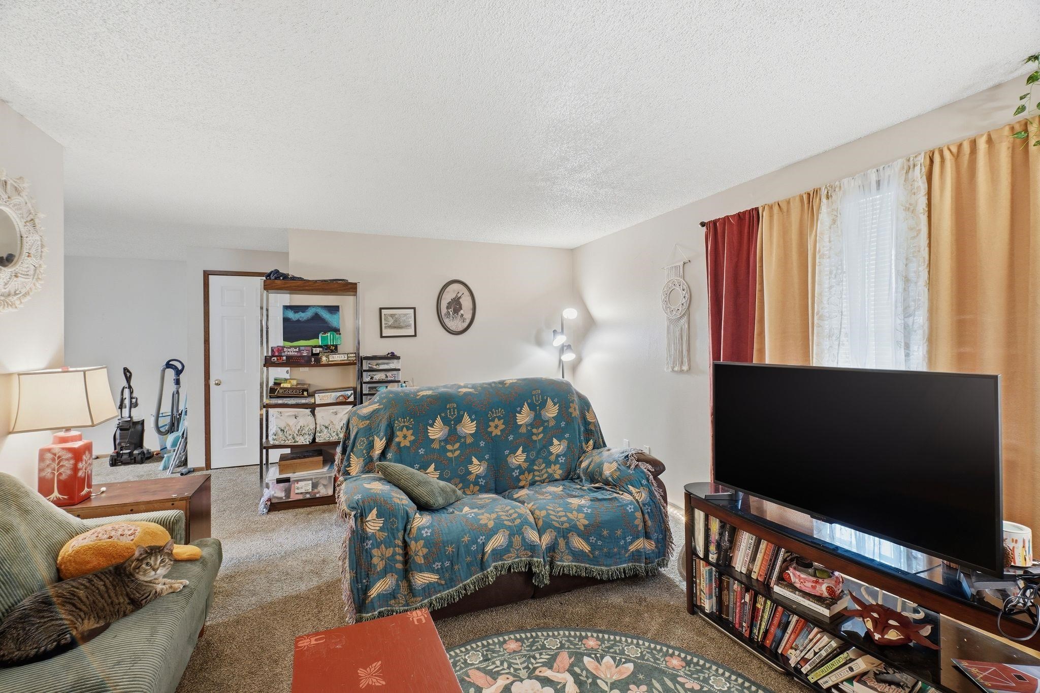 2410 N Post St - Photo 33