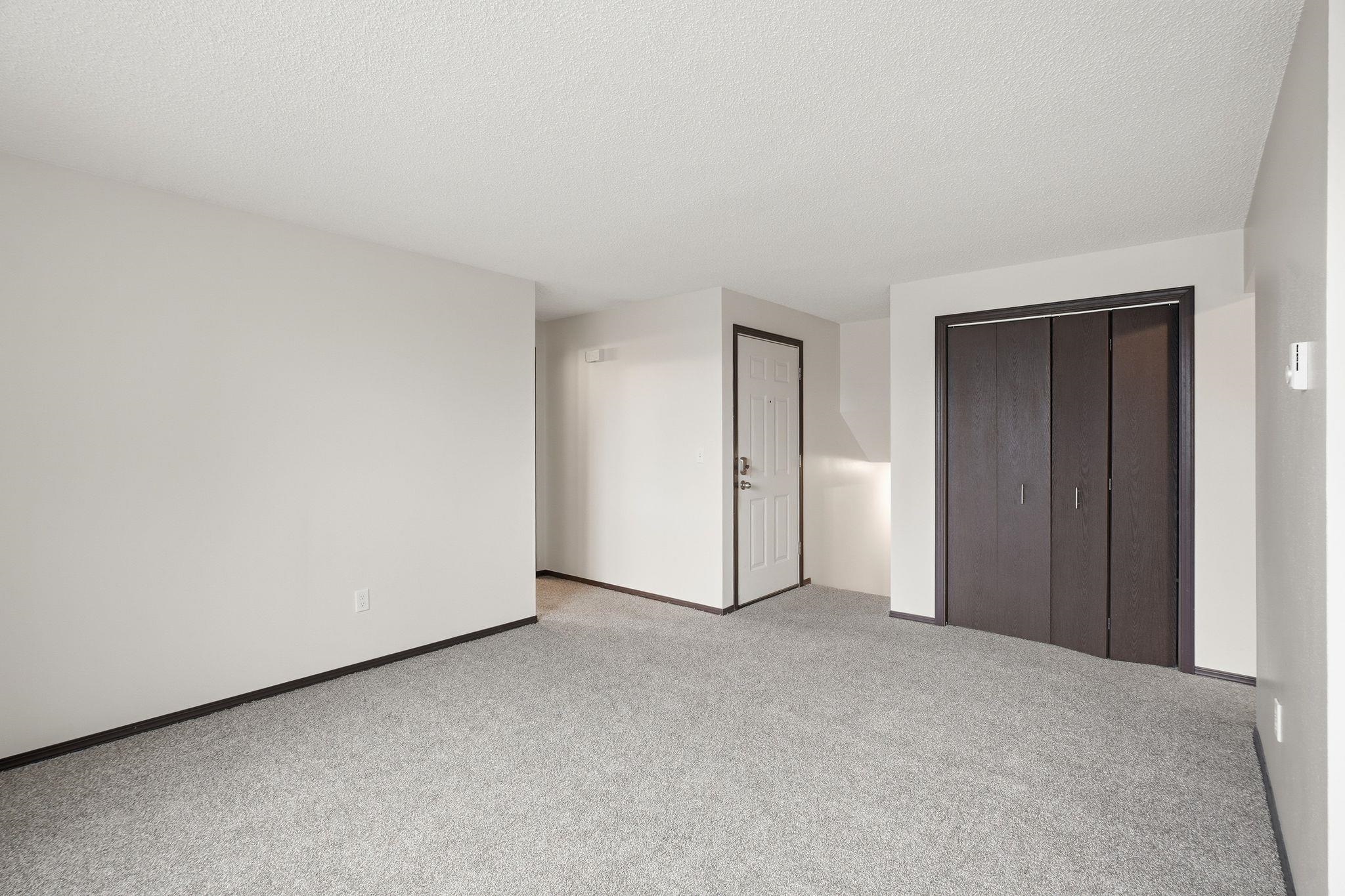 2410 N Post St - Photo 9