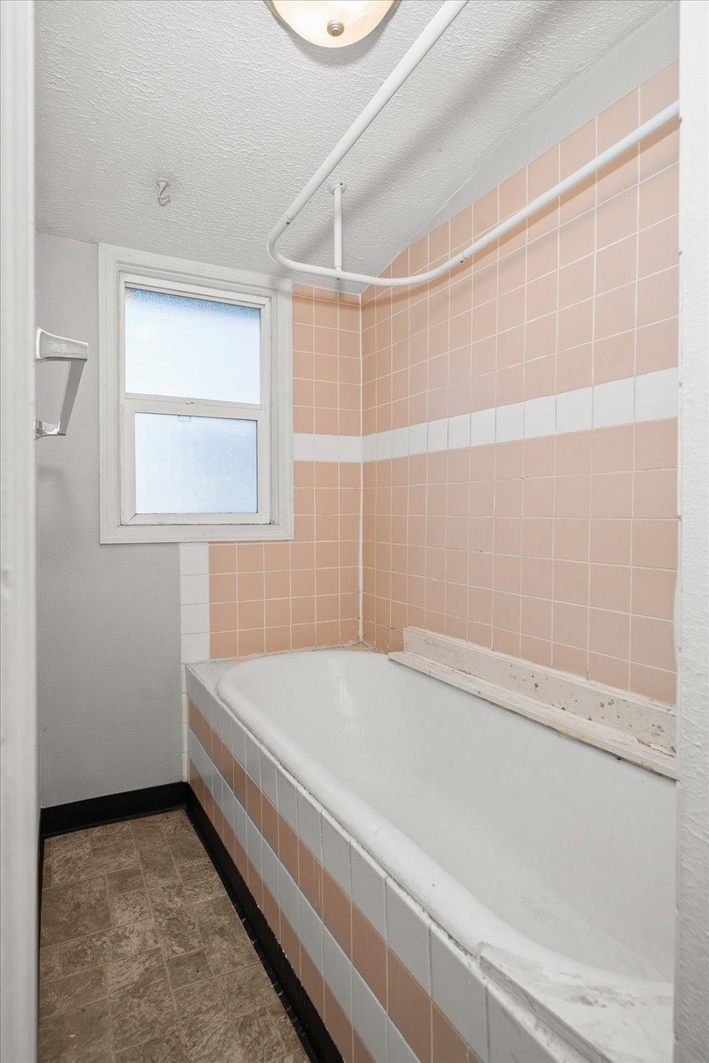 1507 W Chelan Ave - Photo 10