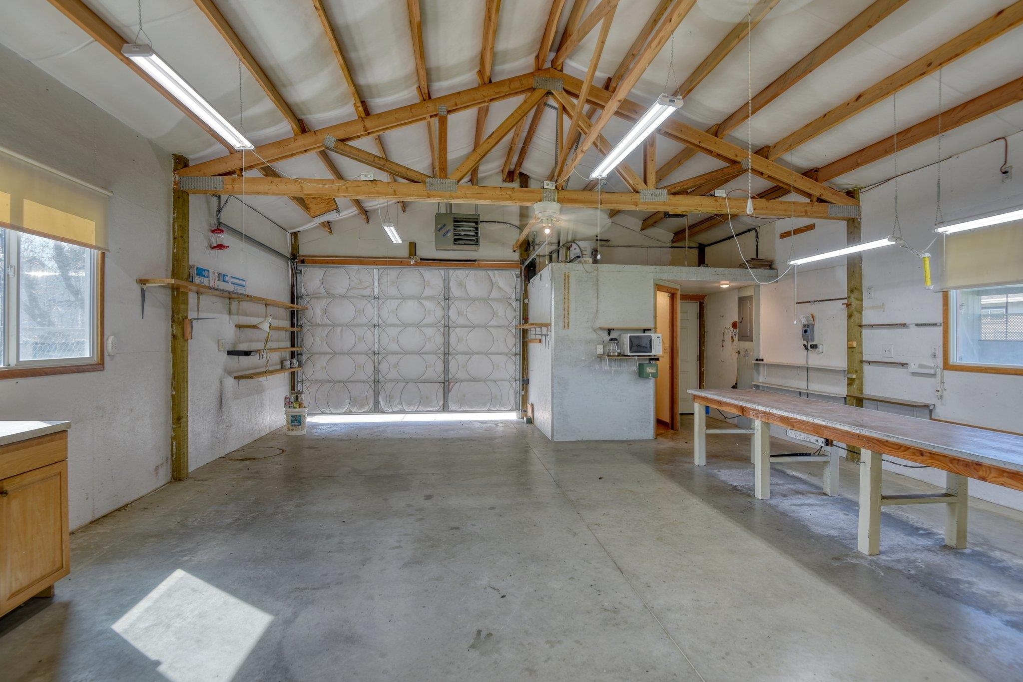205 S Tschirley Rd - Photo 29