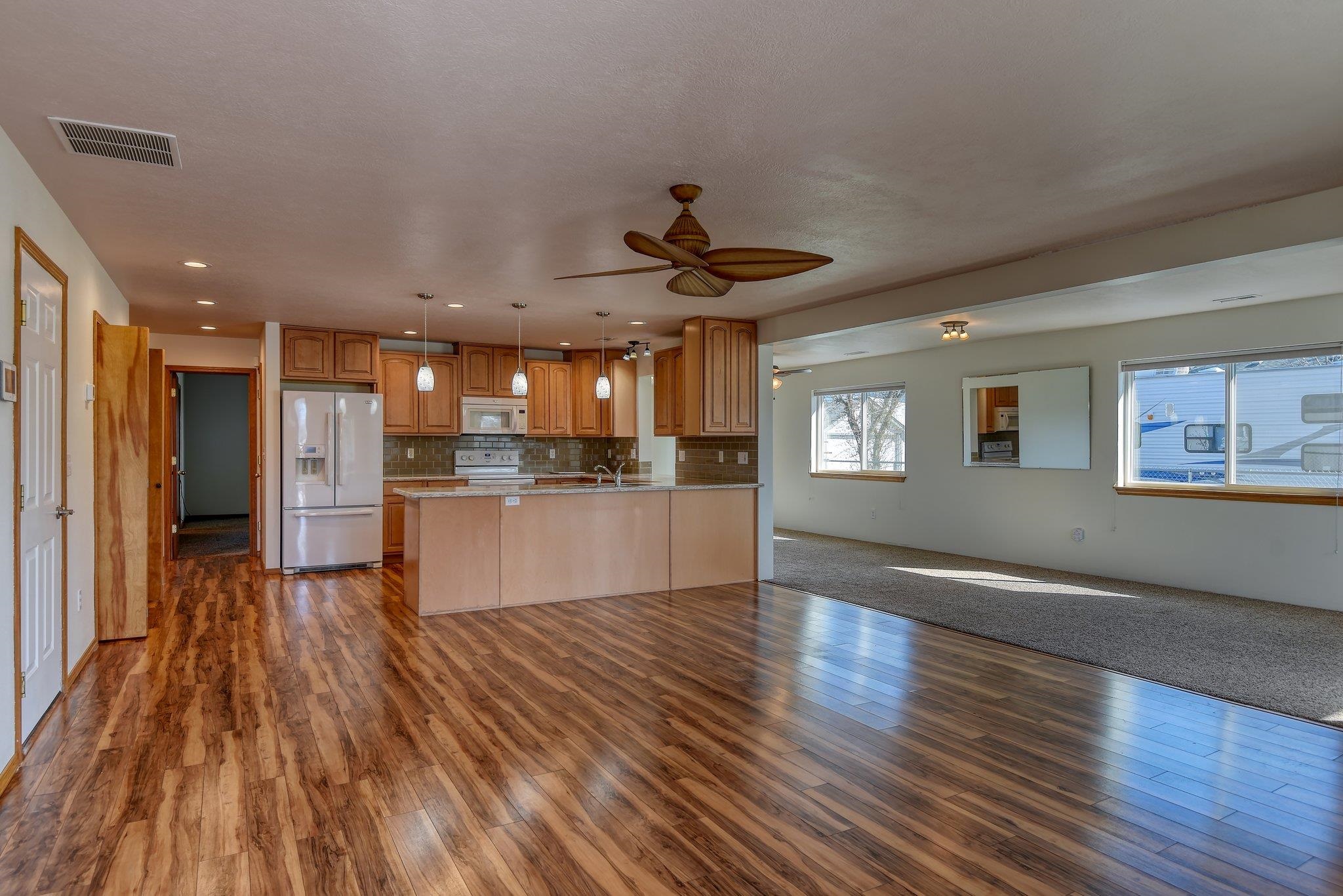 205 S Tschirley Rd - Photo 5