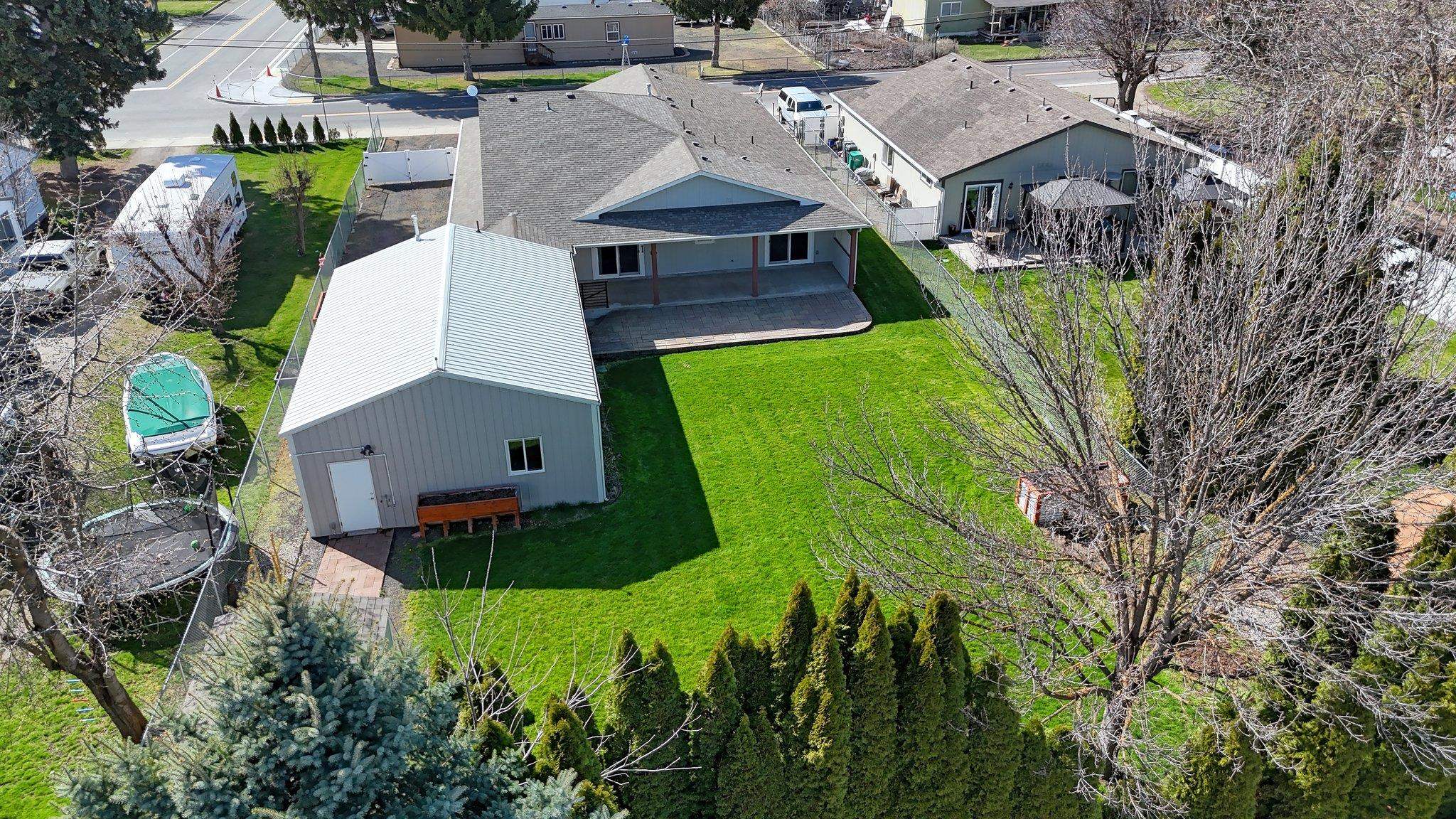 205 S Tschirley Rd - Photo 45