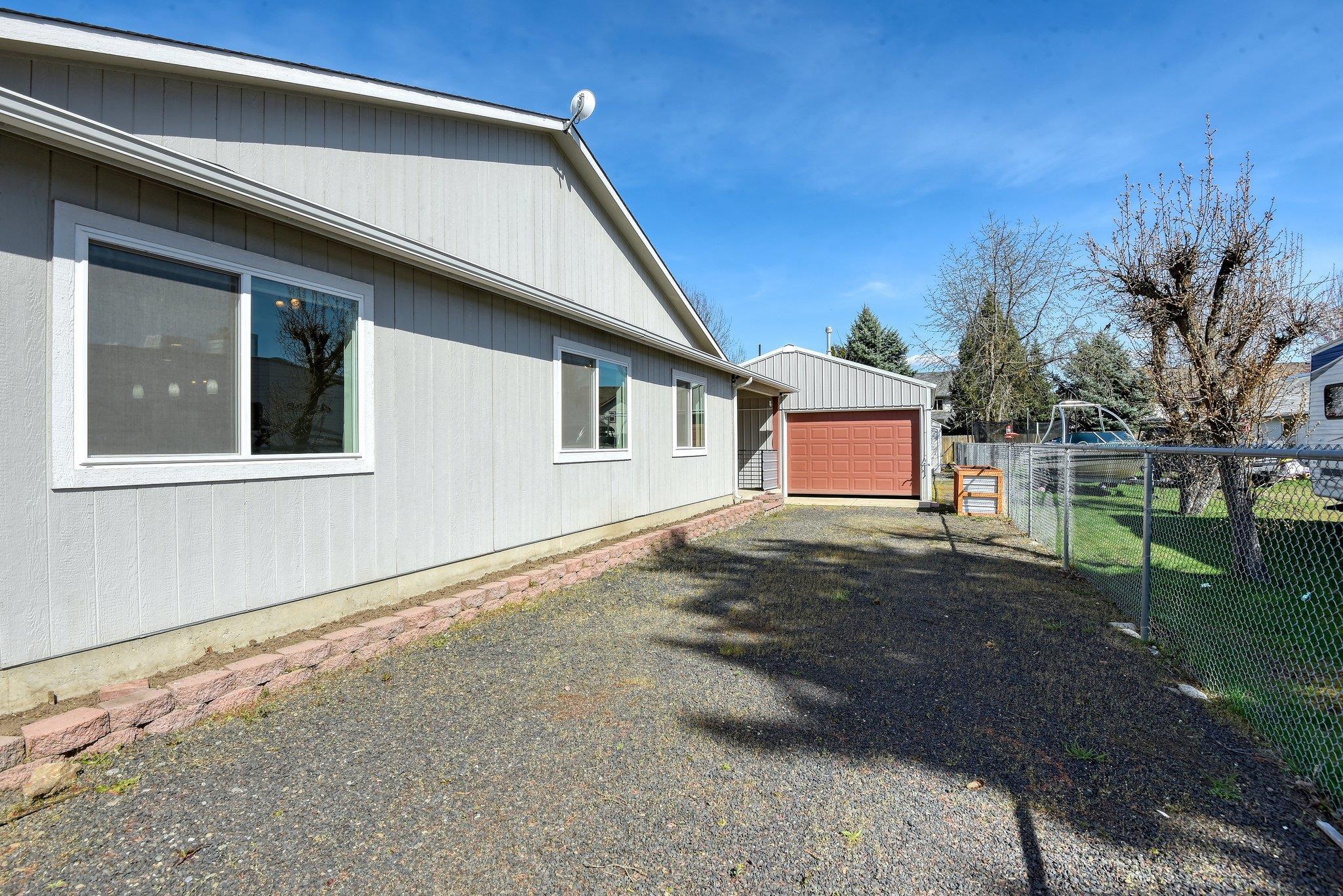 205 S Tschirley Rd - Photo 47