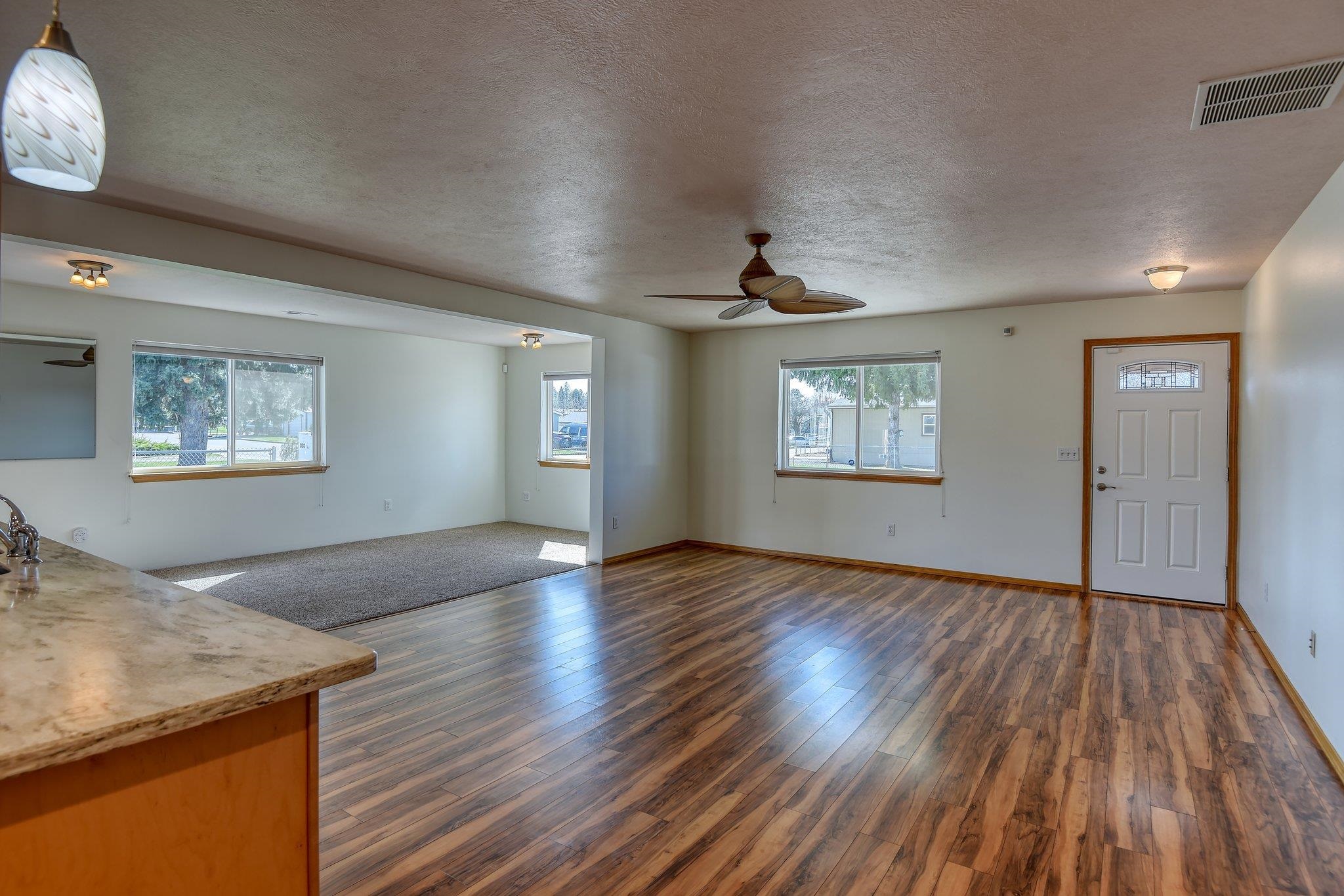 205 S Tschirley Rd - Photo 6