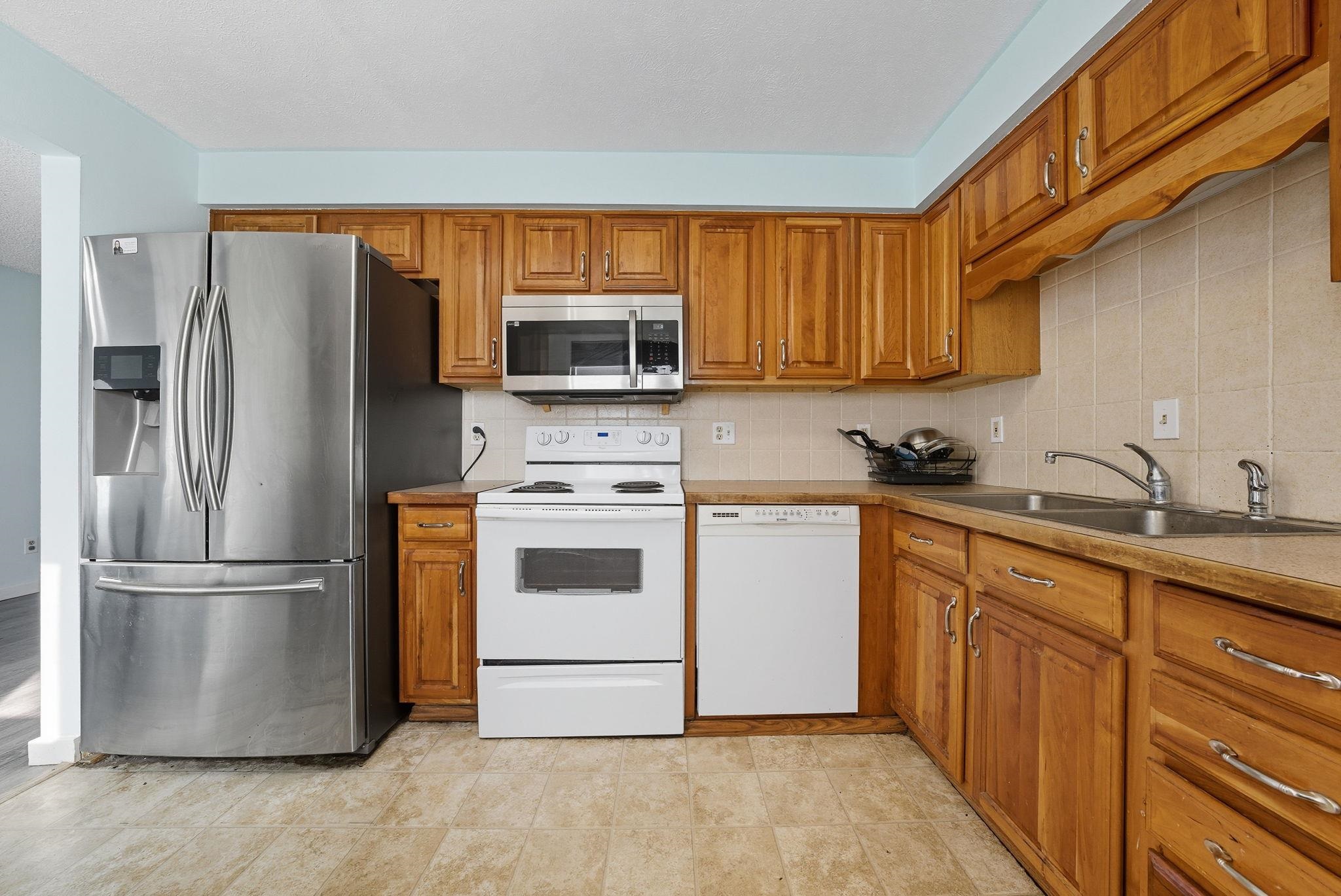 218 Buena Vista St - Photo 11