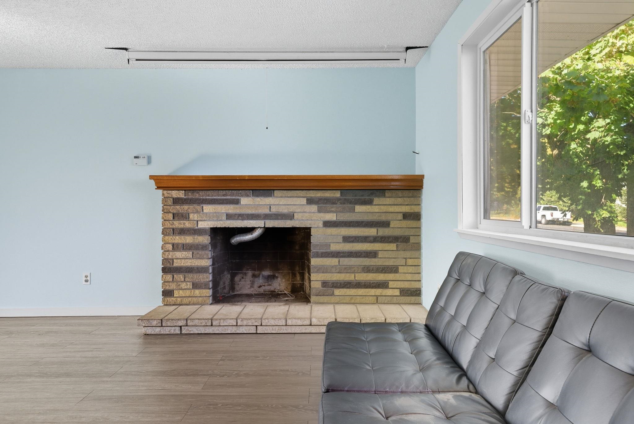 218 Buena Vista St - Photo 8