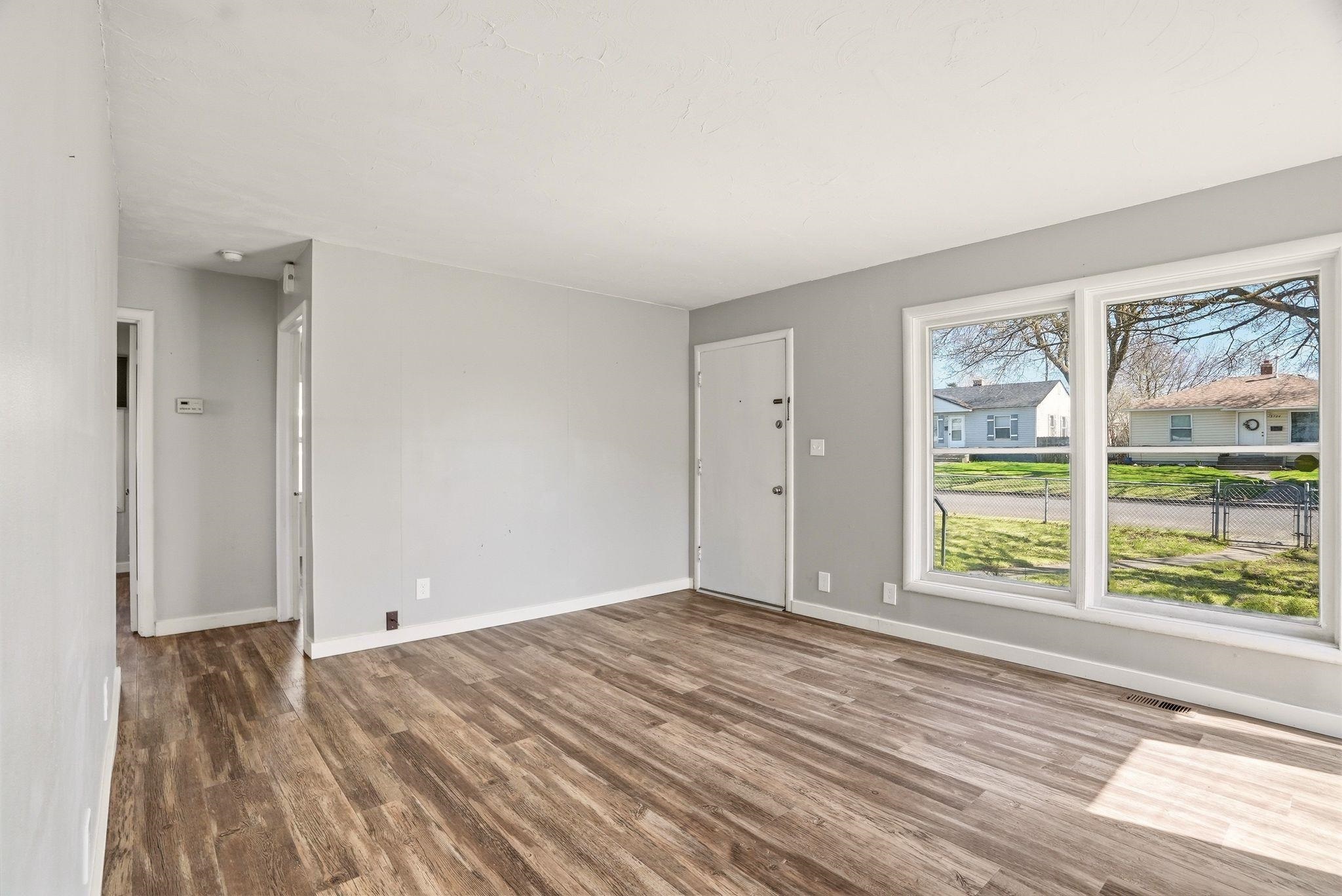5723 N Cannon St - Photo 6