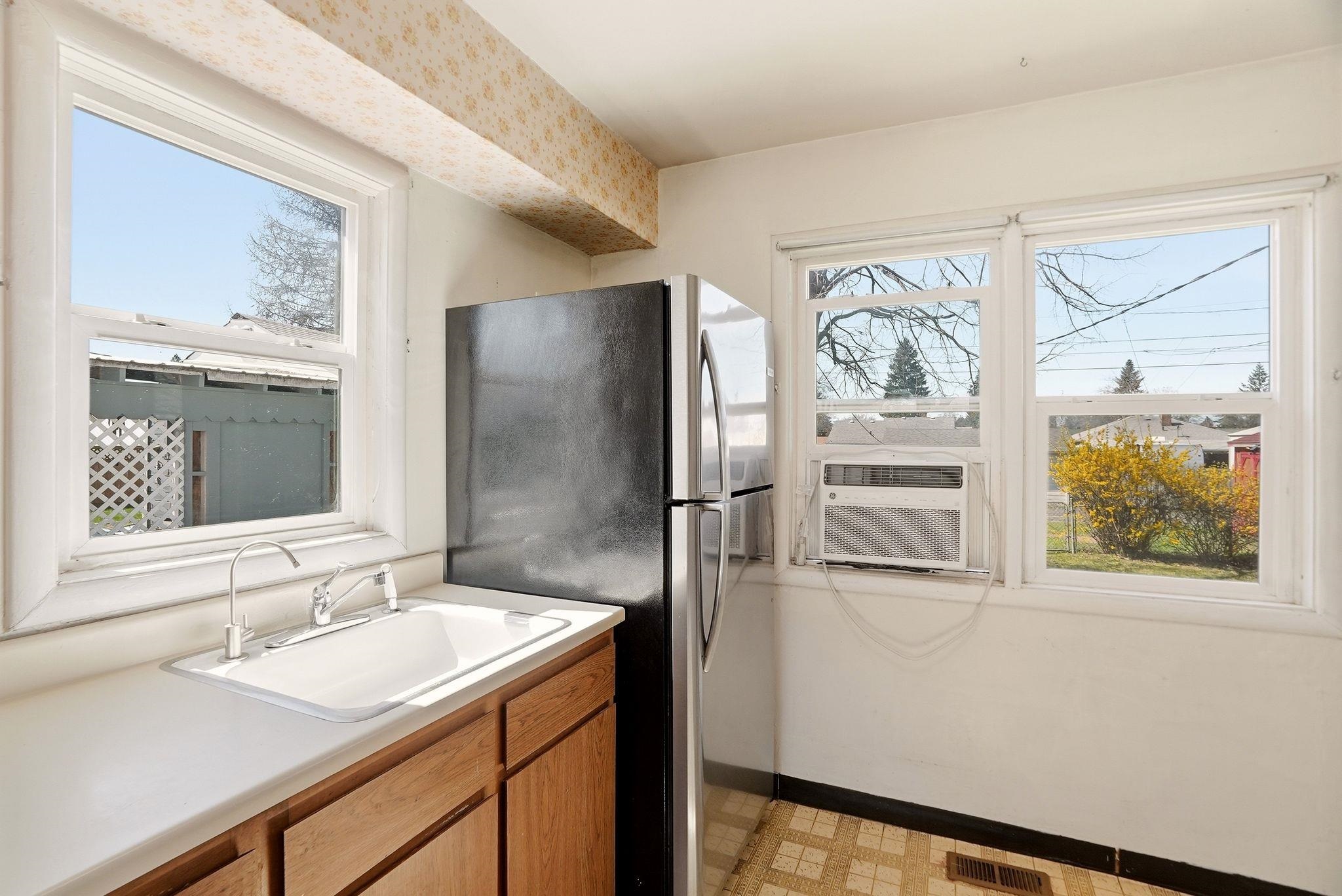 5723 N Cannon St - Photo 10