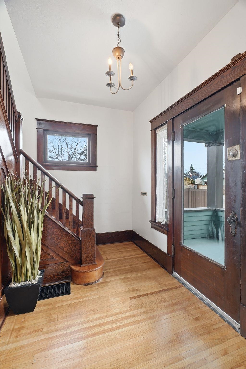 828 W Nebraska Ave - Photo 4