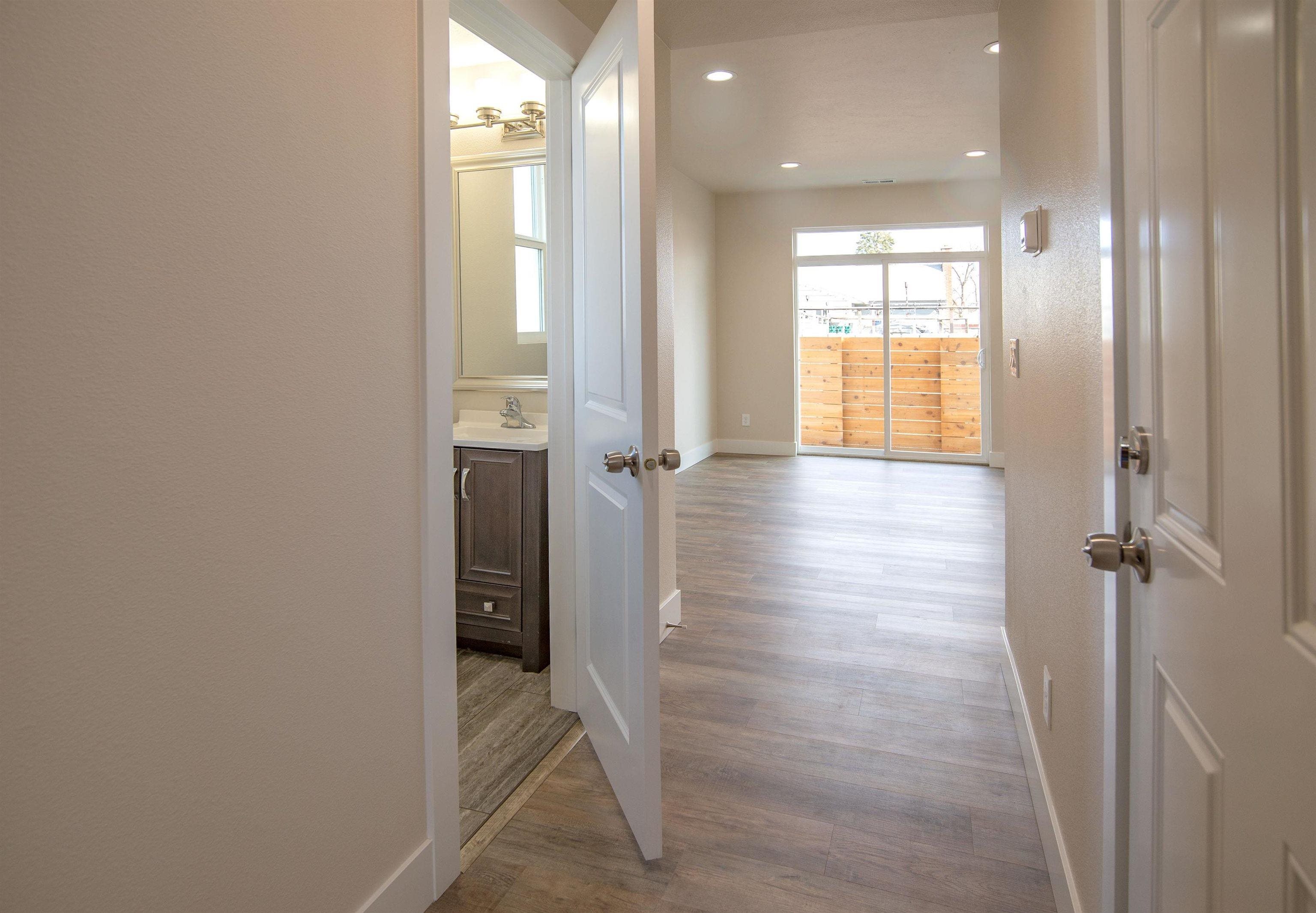 324/328 N Moen Ln - Photo 5